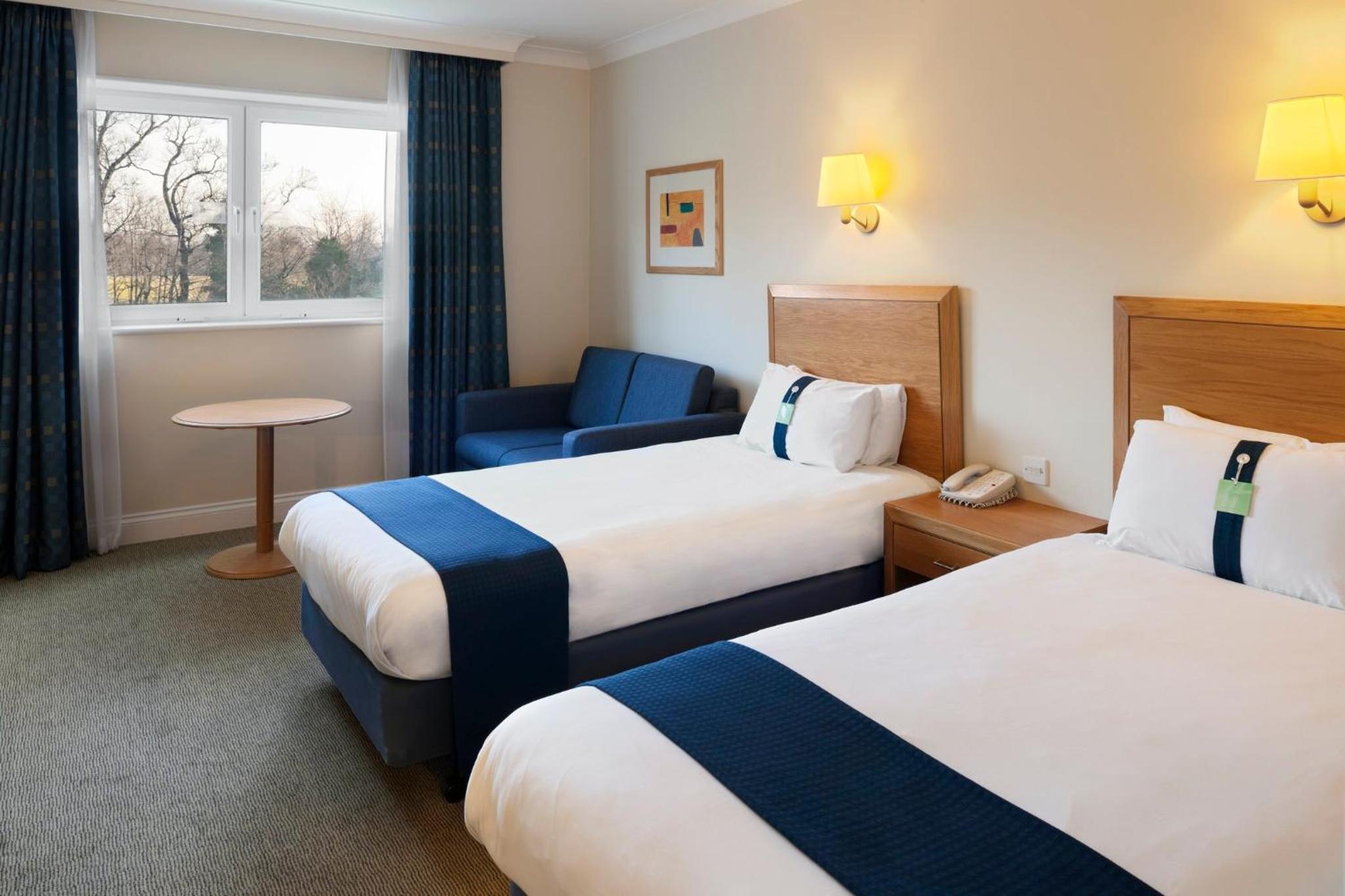 Twin Room with Sofa Bed