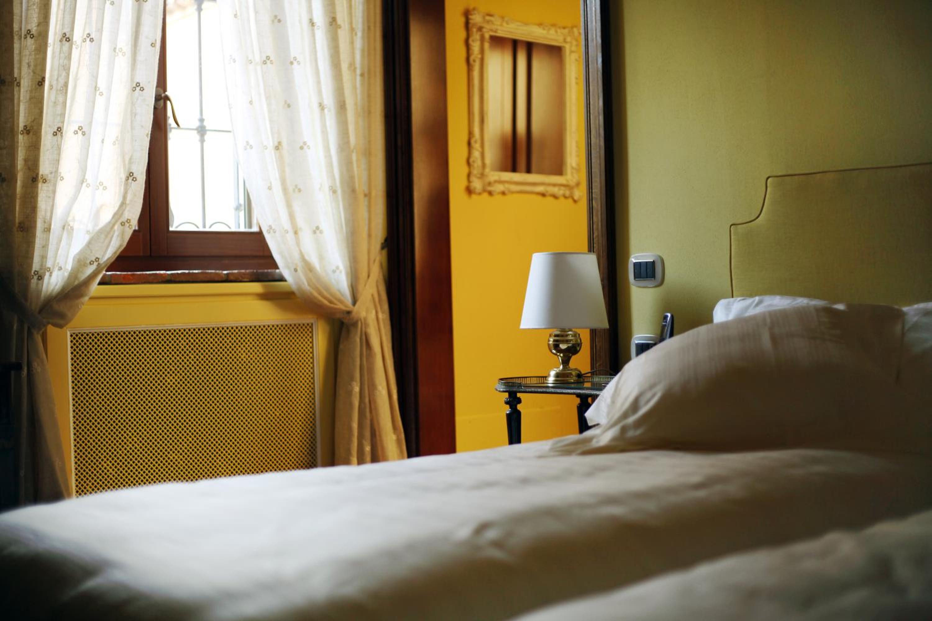 Standard Twin Room photo 1