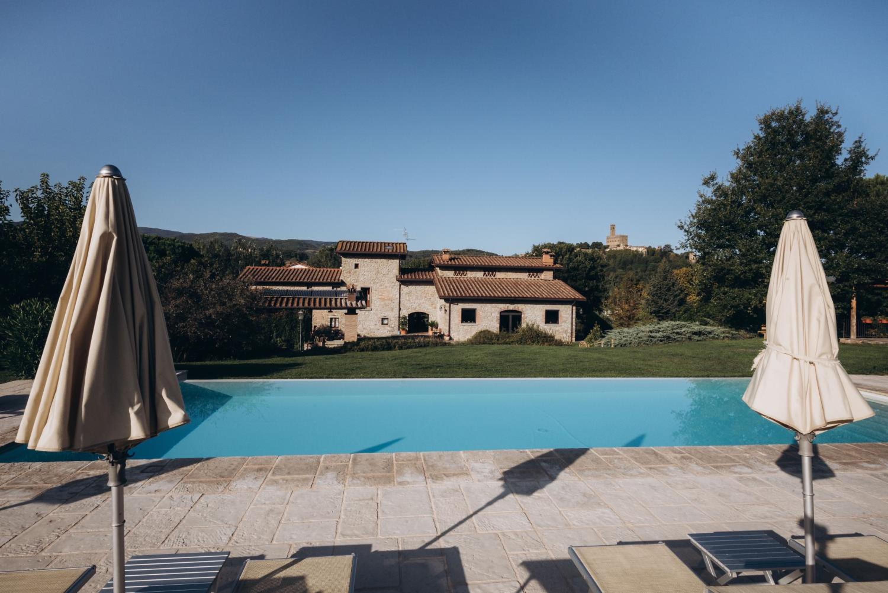Villa with Private Pool photo 3
