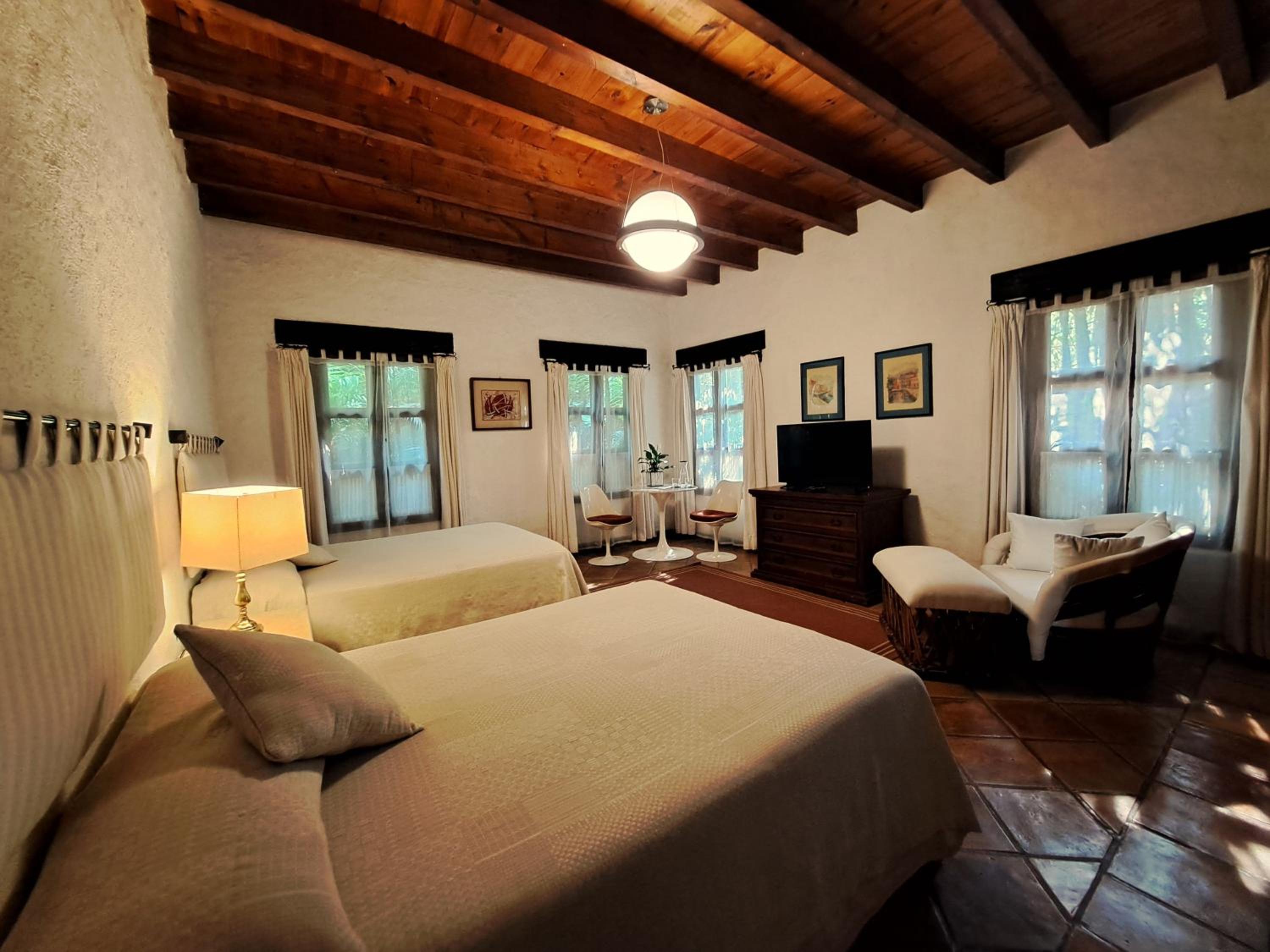 Double Room with Two Double Beds photo 1