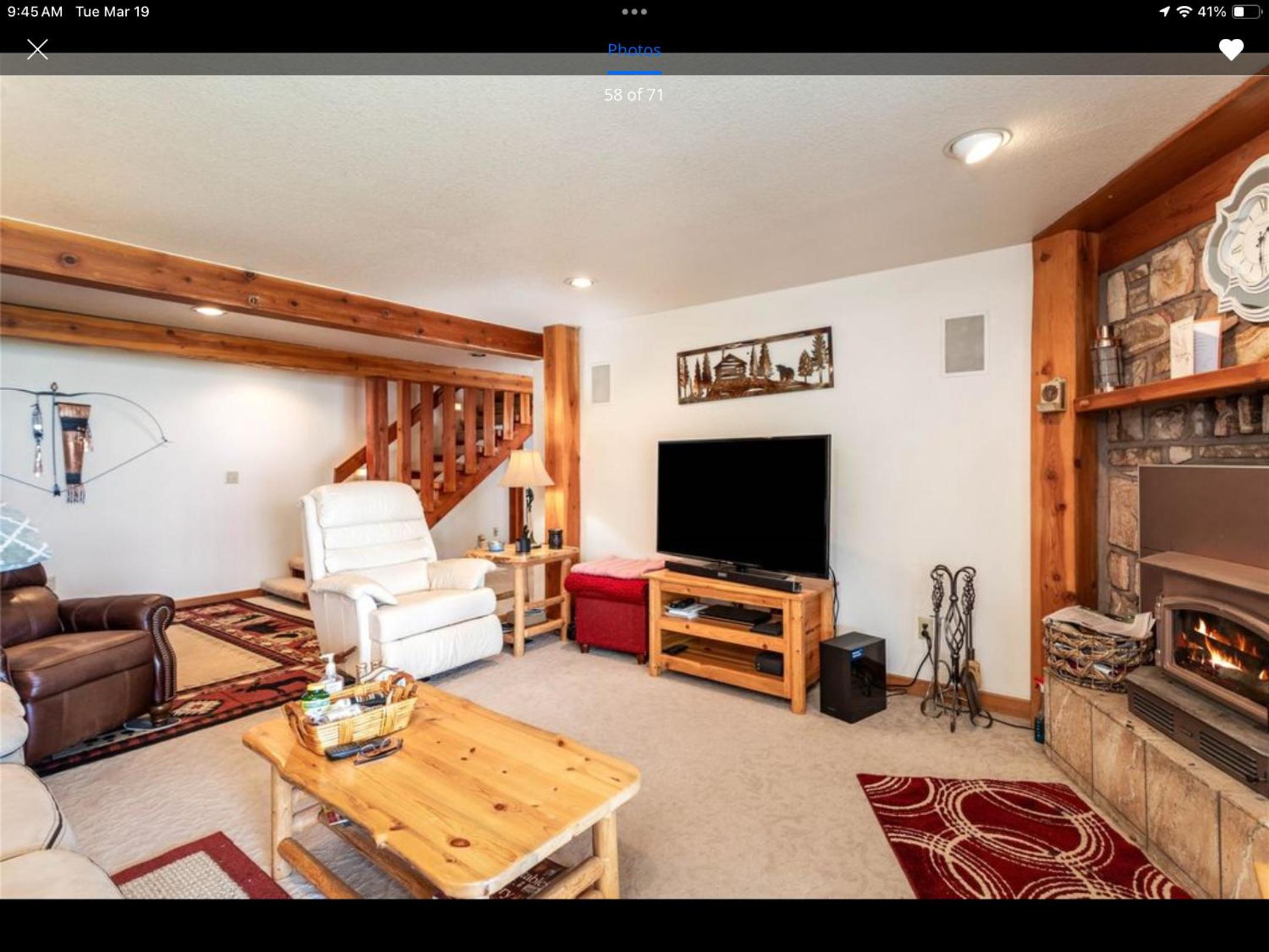 Five-Bedroom House photo 1