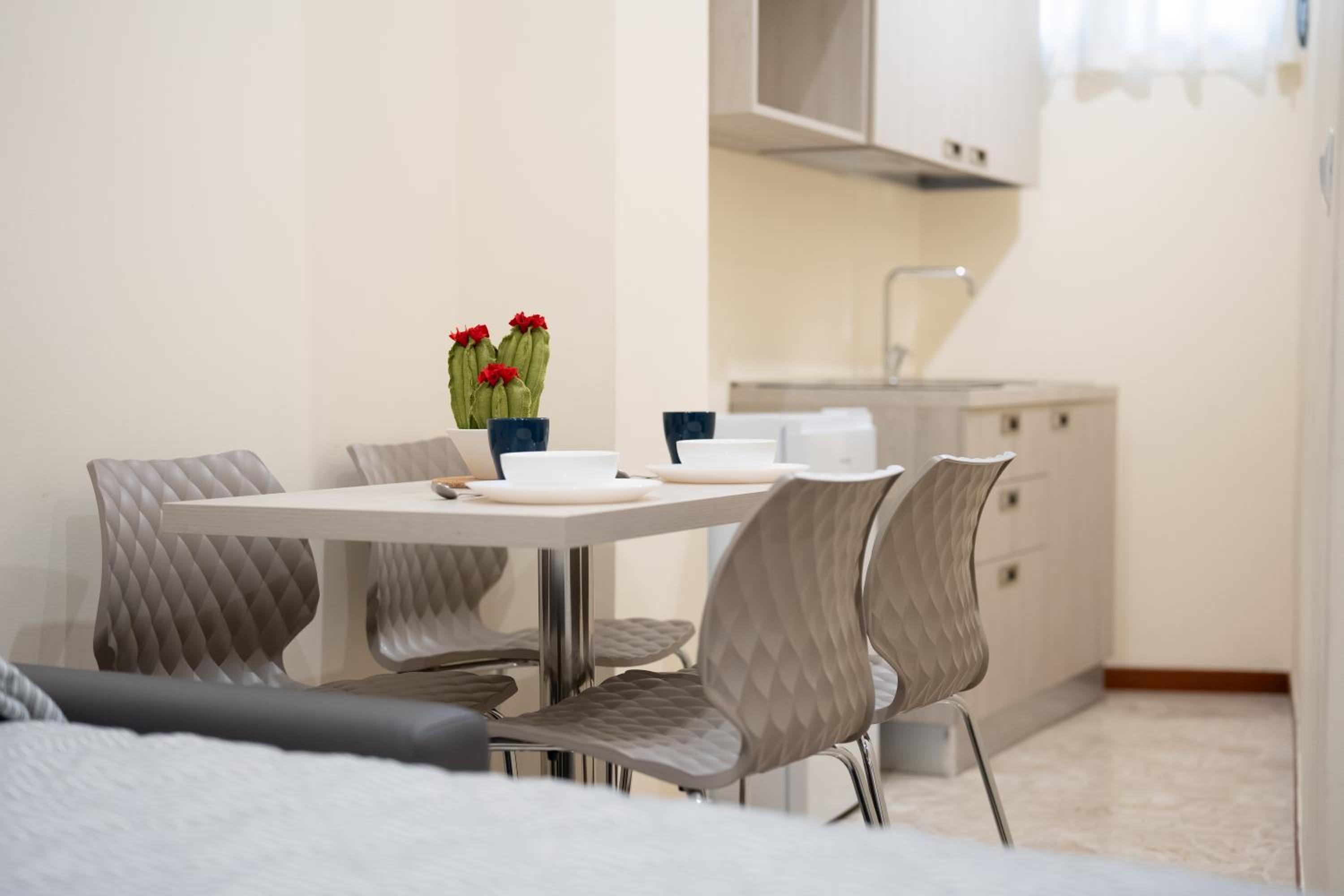 Standard Apartment - Photo 7