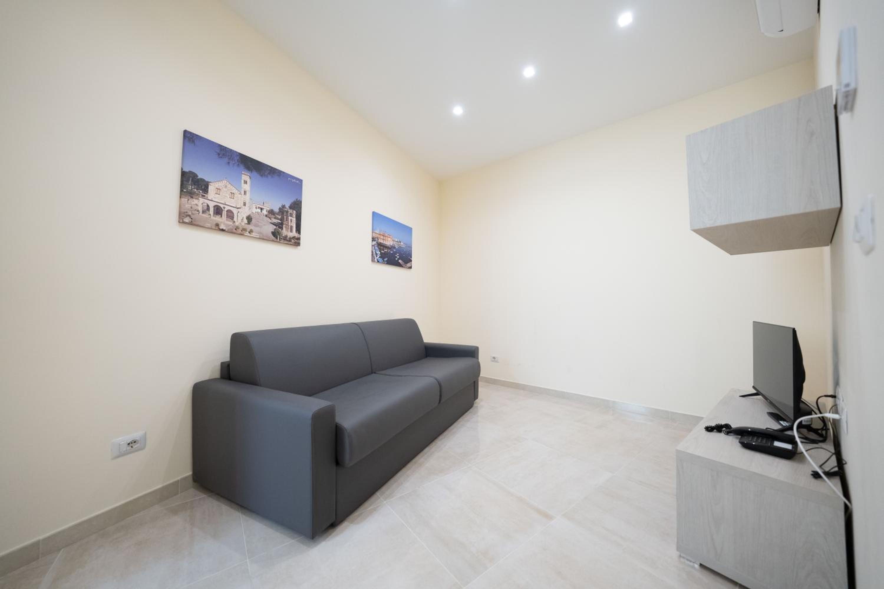 Superior Apartment - Photo 2