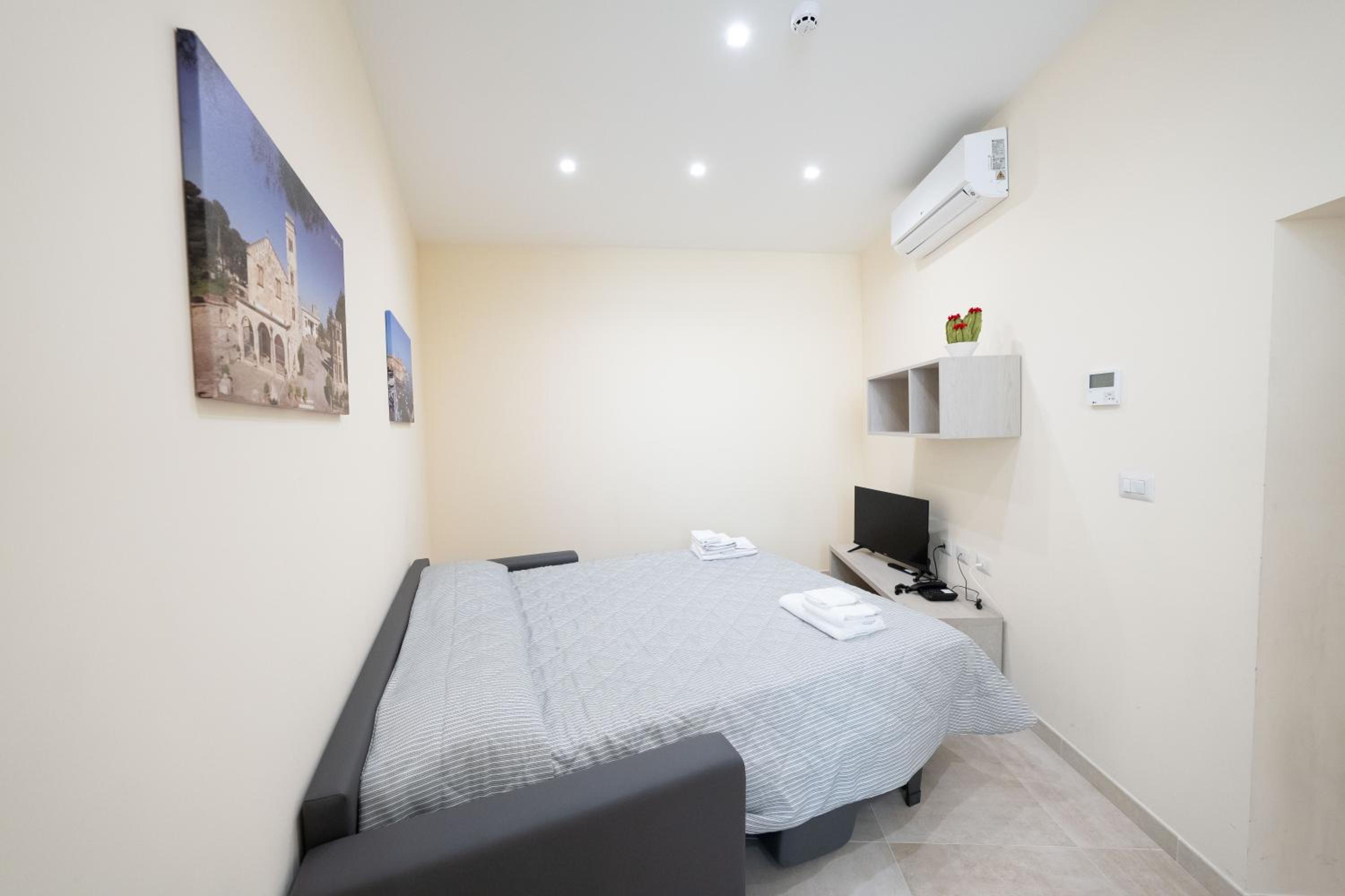 Superior Apartment - Photo 17