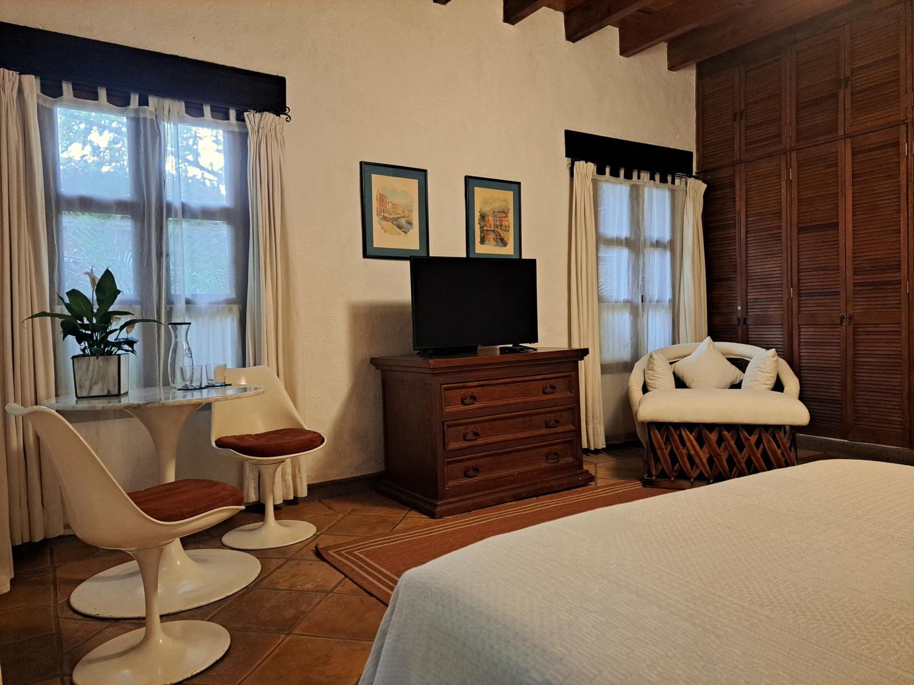 Double Room with Two Double Beds photo 2