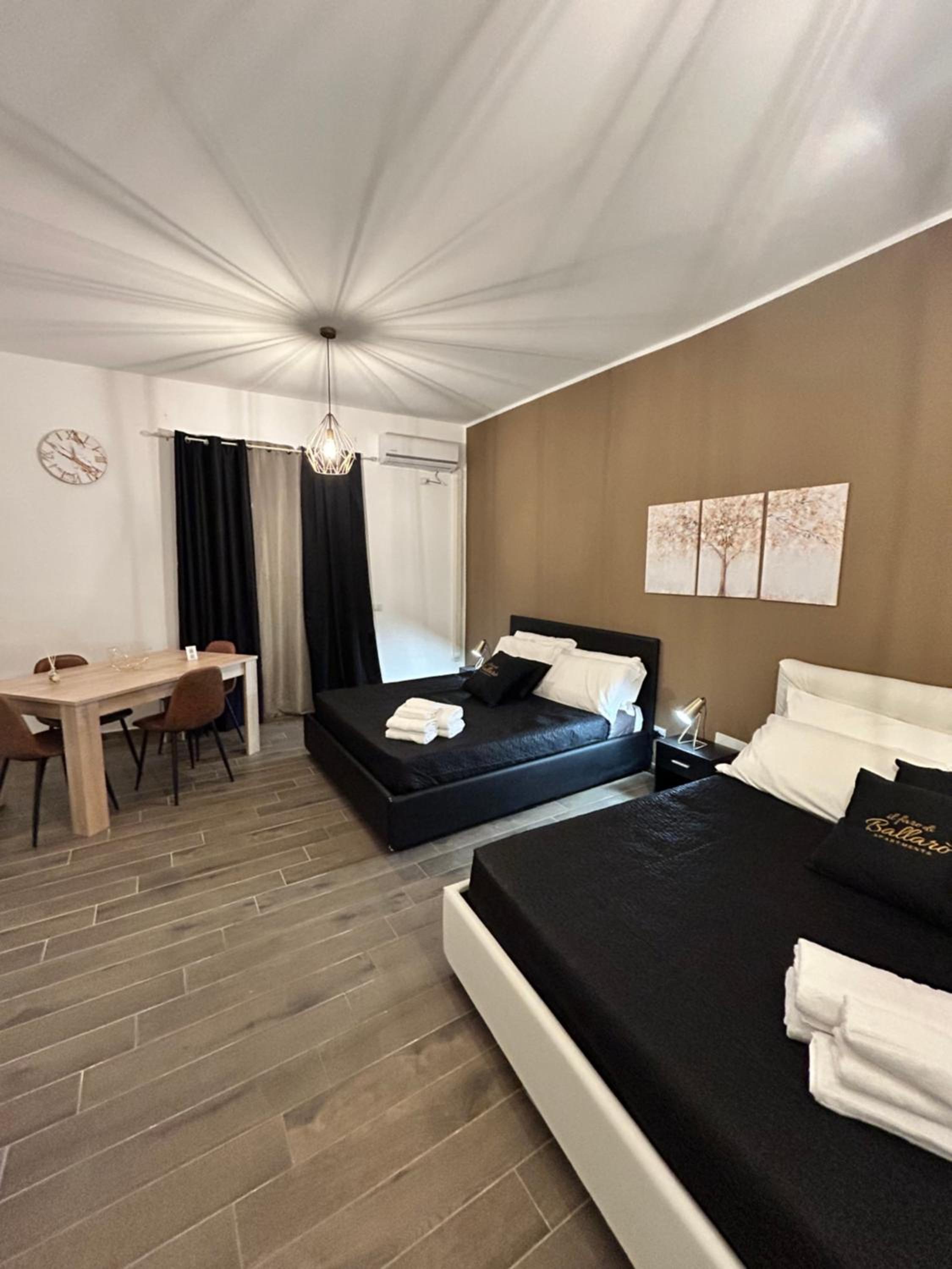 Deluxe Quadruple Room
