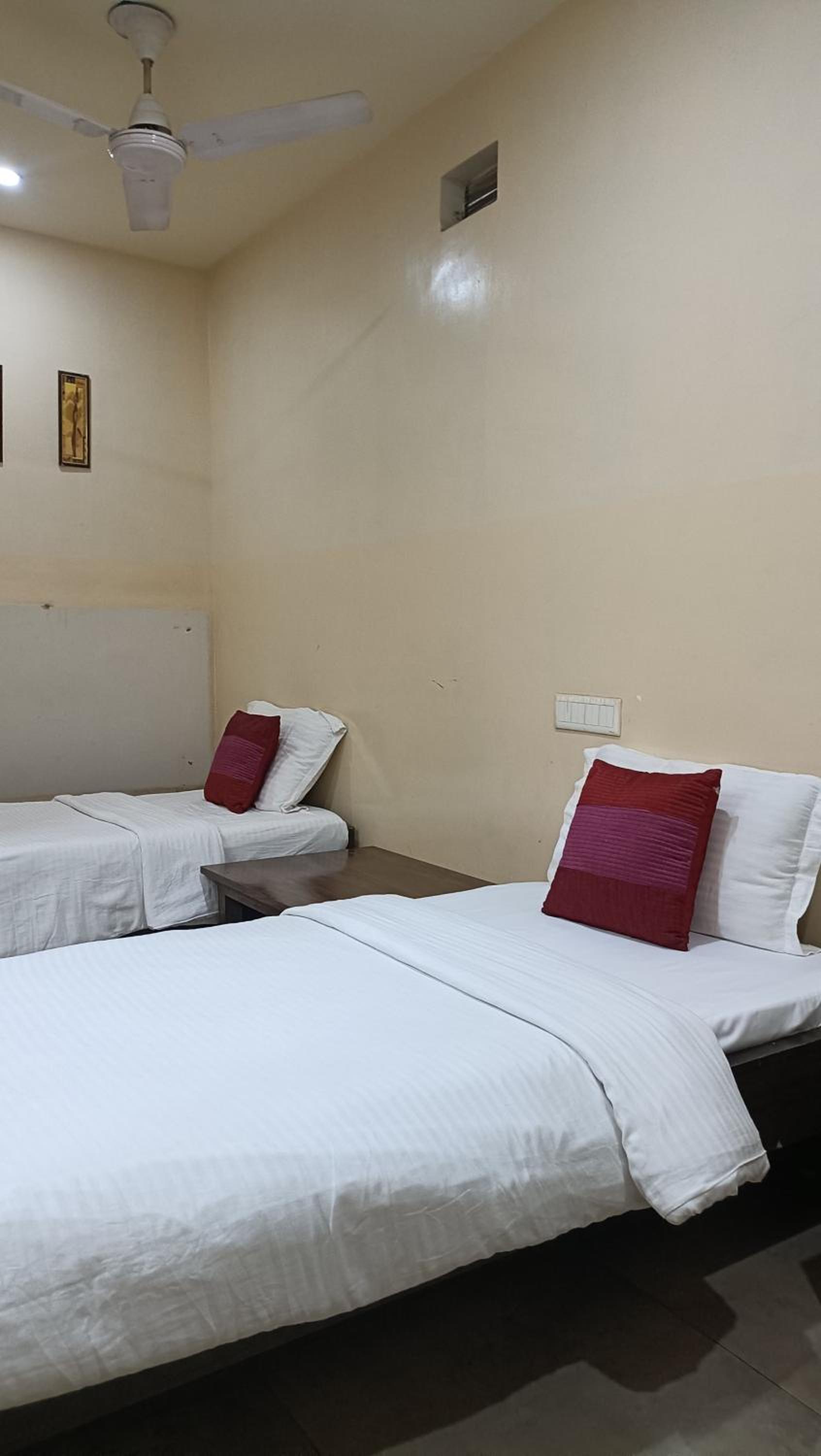 Standard Single Room