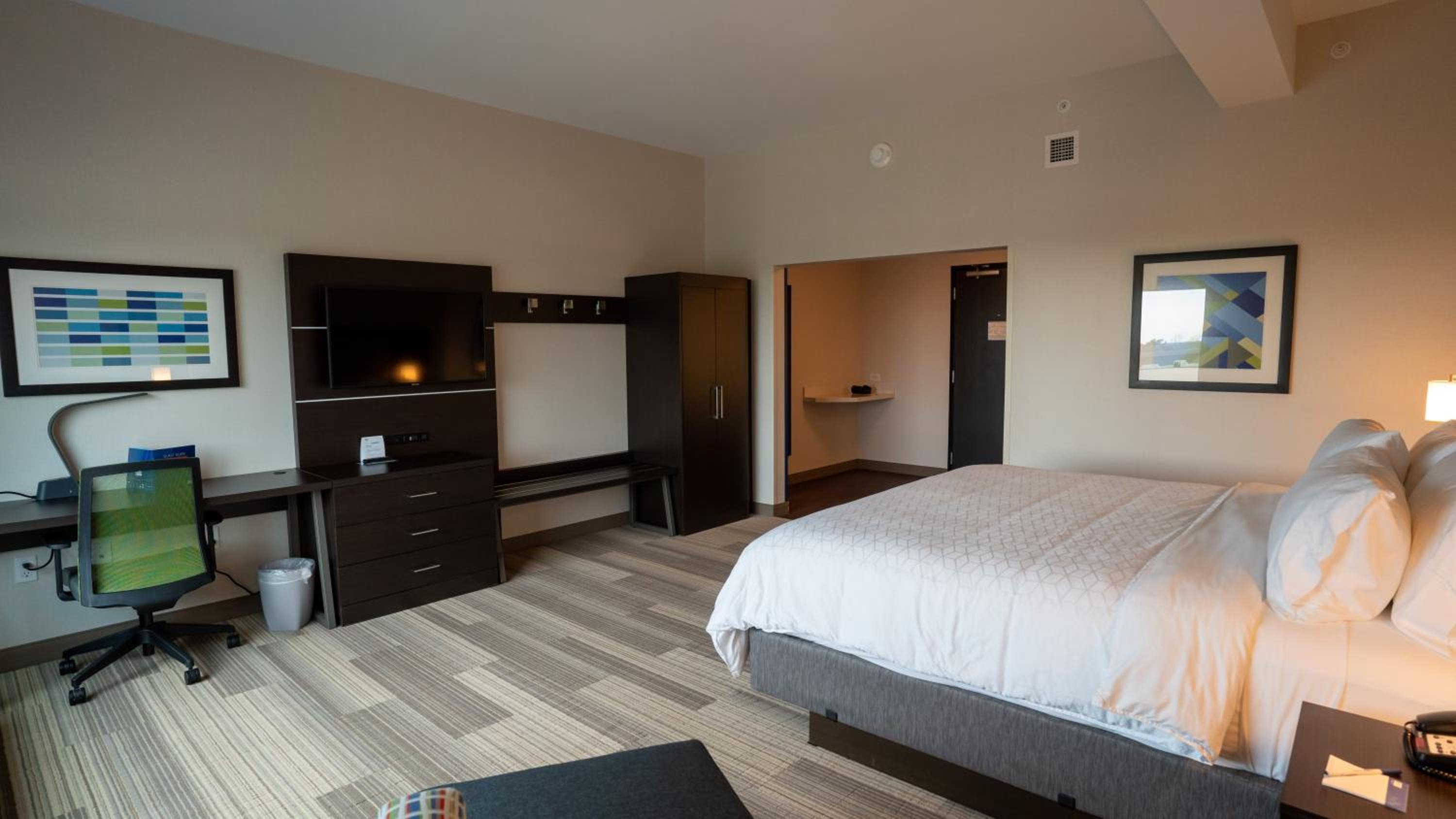 Standard King Room with Extra Floor Space