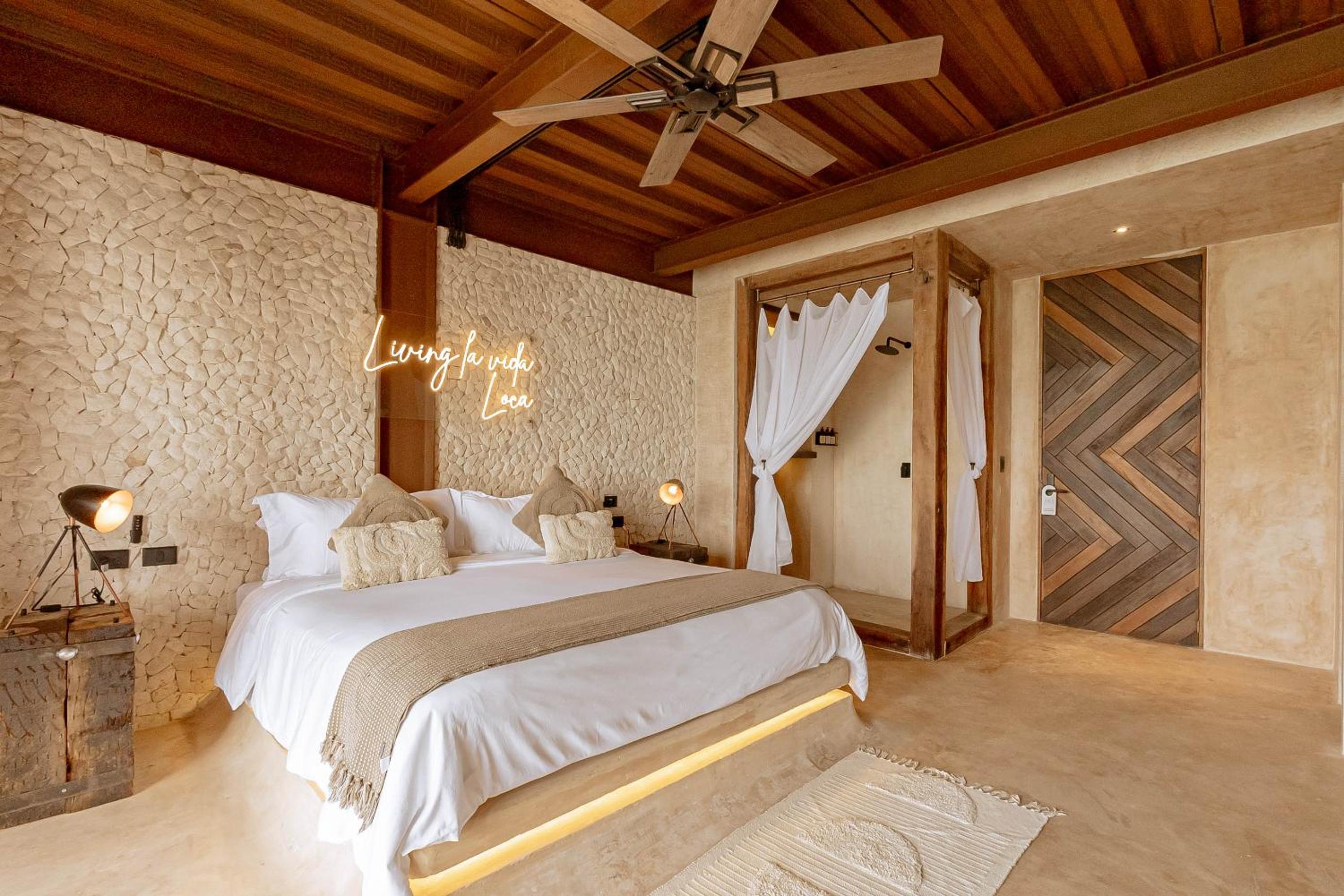 Junior Suite with Sea View - Photo 5