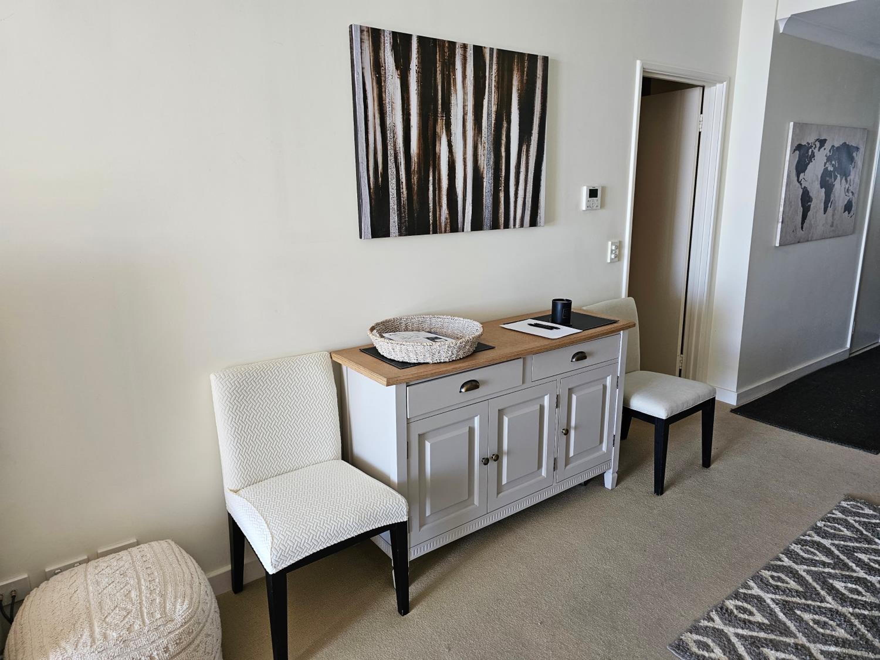 Two-Bedroom Apartment photo 2