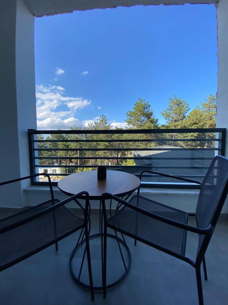 Suite with Mountain View photo 2