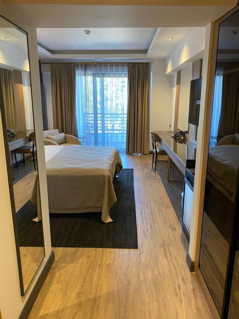 Deluxe Room photo 1