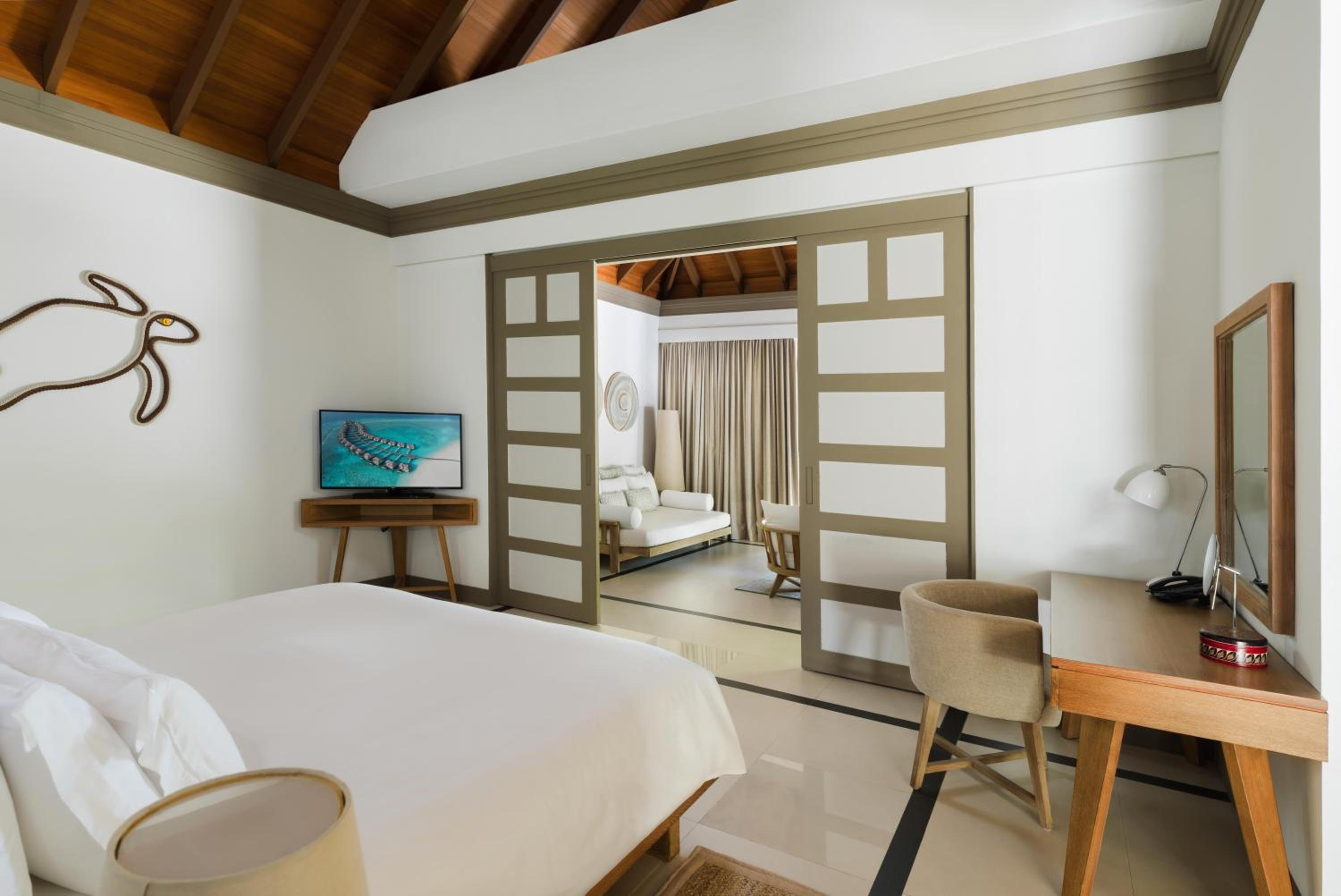 Deluxe Beach Villa with Private Pool I Personal Butler & Private Beach Access I Kids Club Access I Group Yoga Session I Non-Motorized Water Sports including Snorkeling Gear - Photo 5