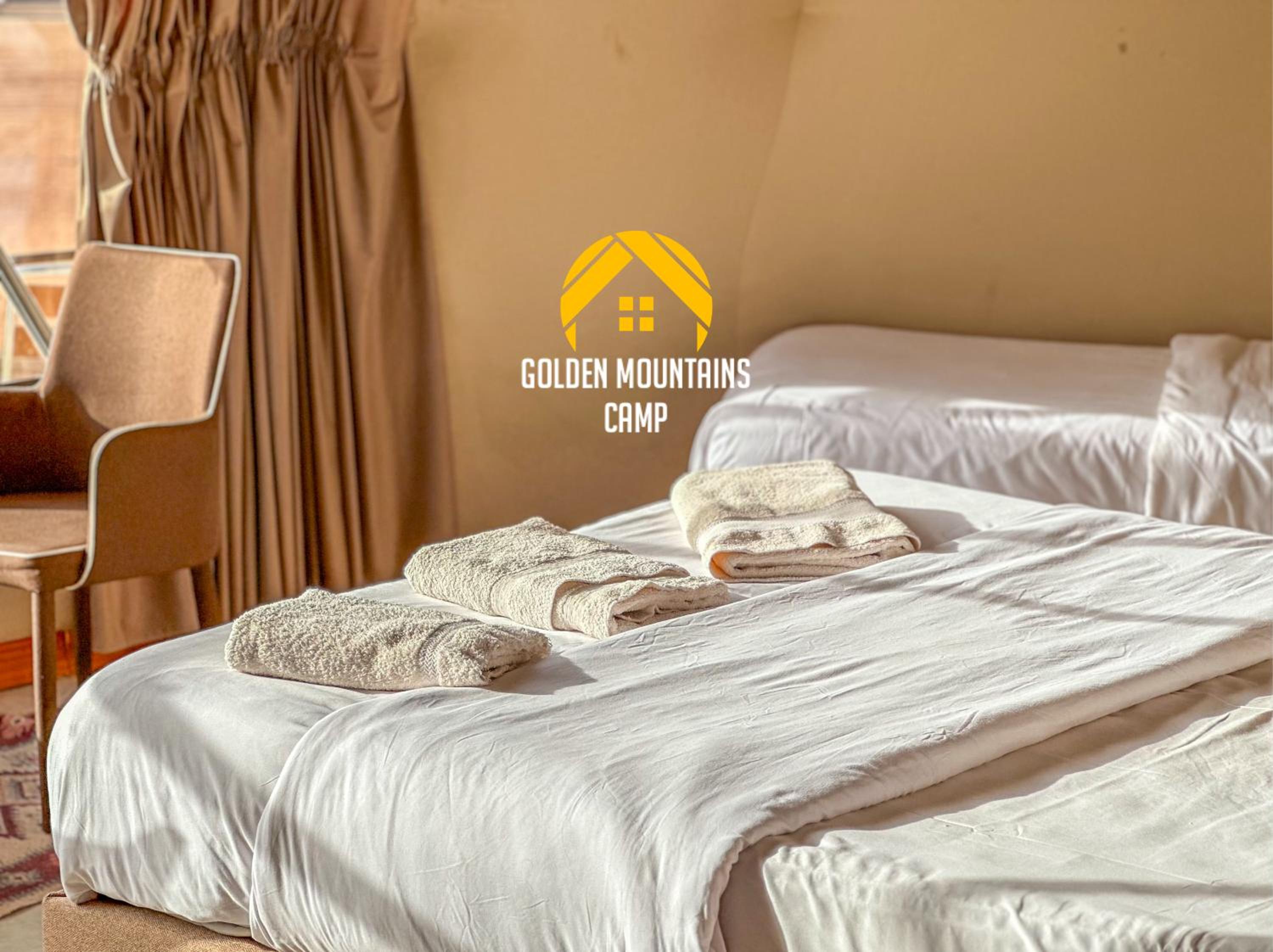 Triple Room With Mountain View