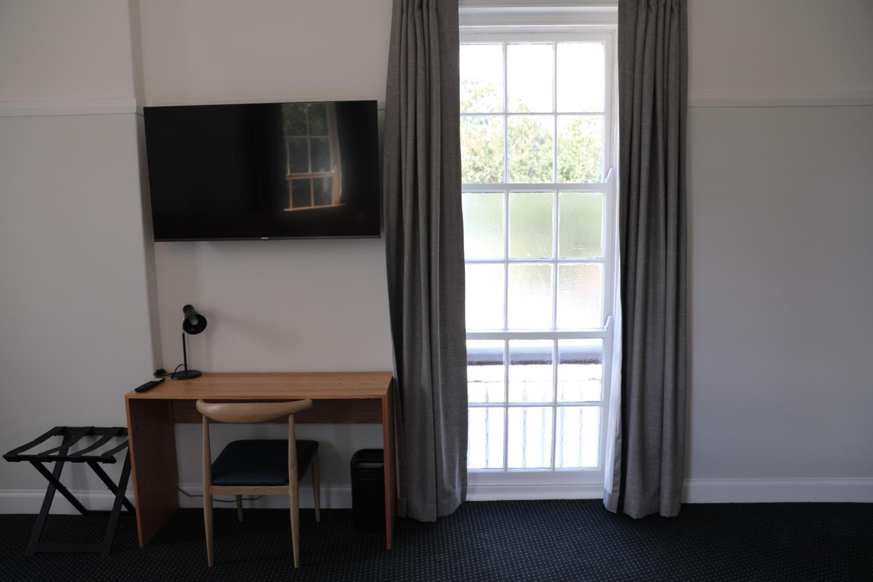 Superior Double or Twin Room photo 3