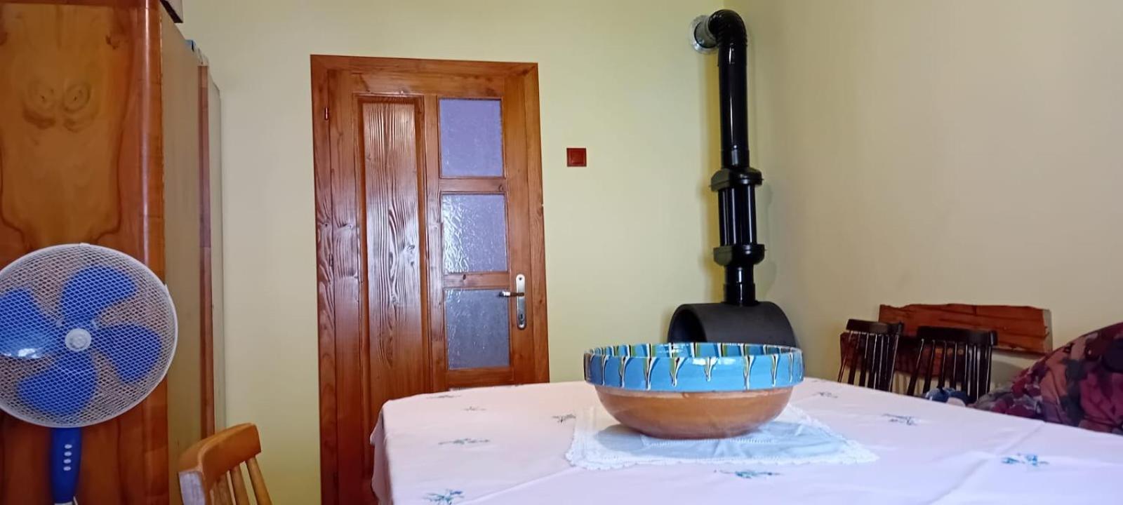 Two-Bedroom House - Photo 12