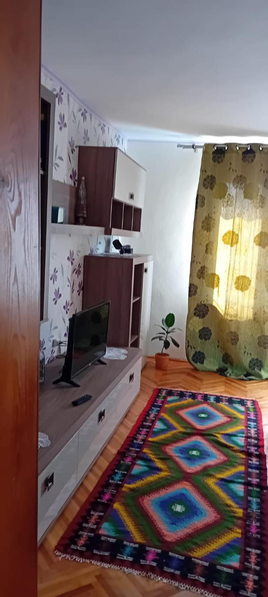 Two-Bedroom House - Photo 16