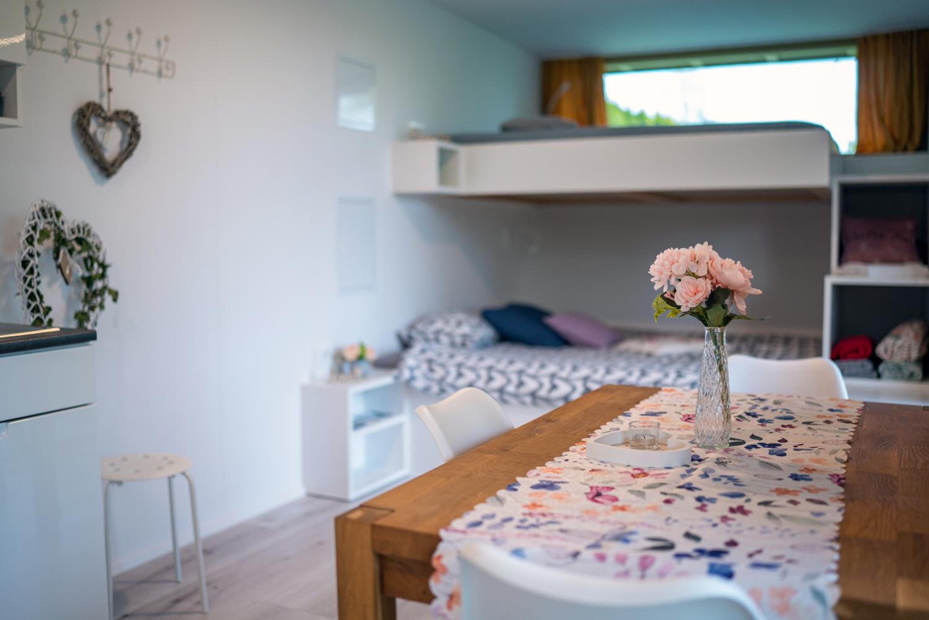 One-Bedroom House photo 1