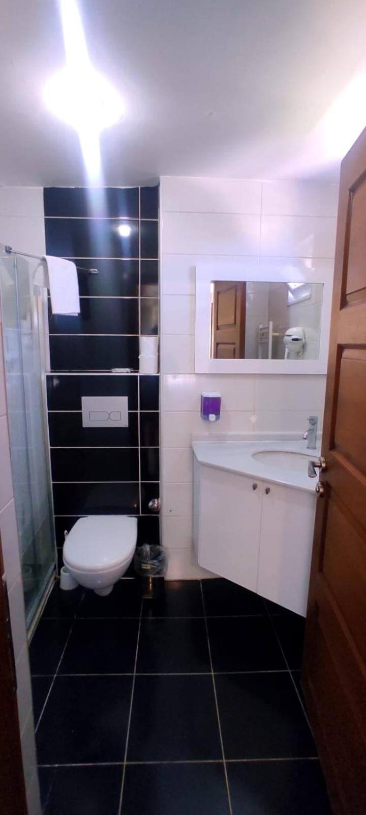 Standard Quadruple Room photo 2