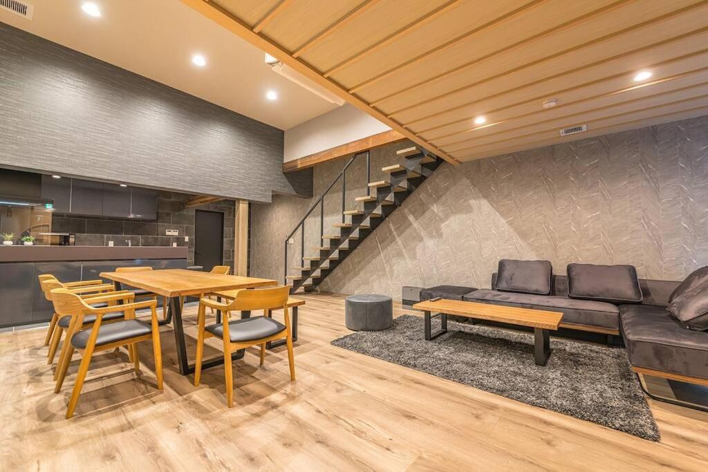 Apartment photo 1