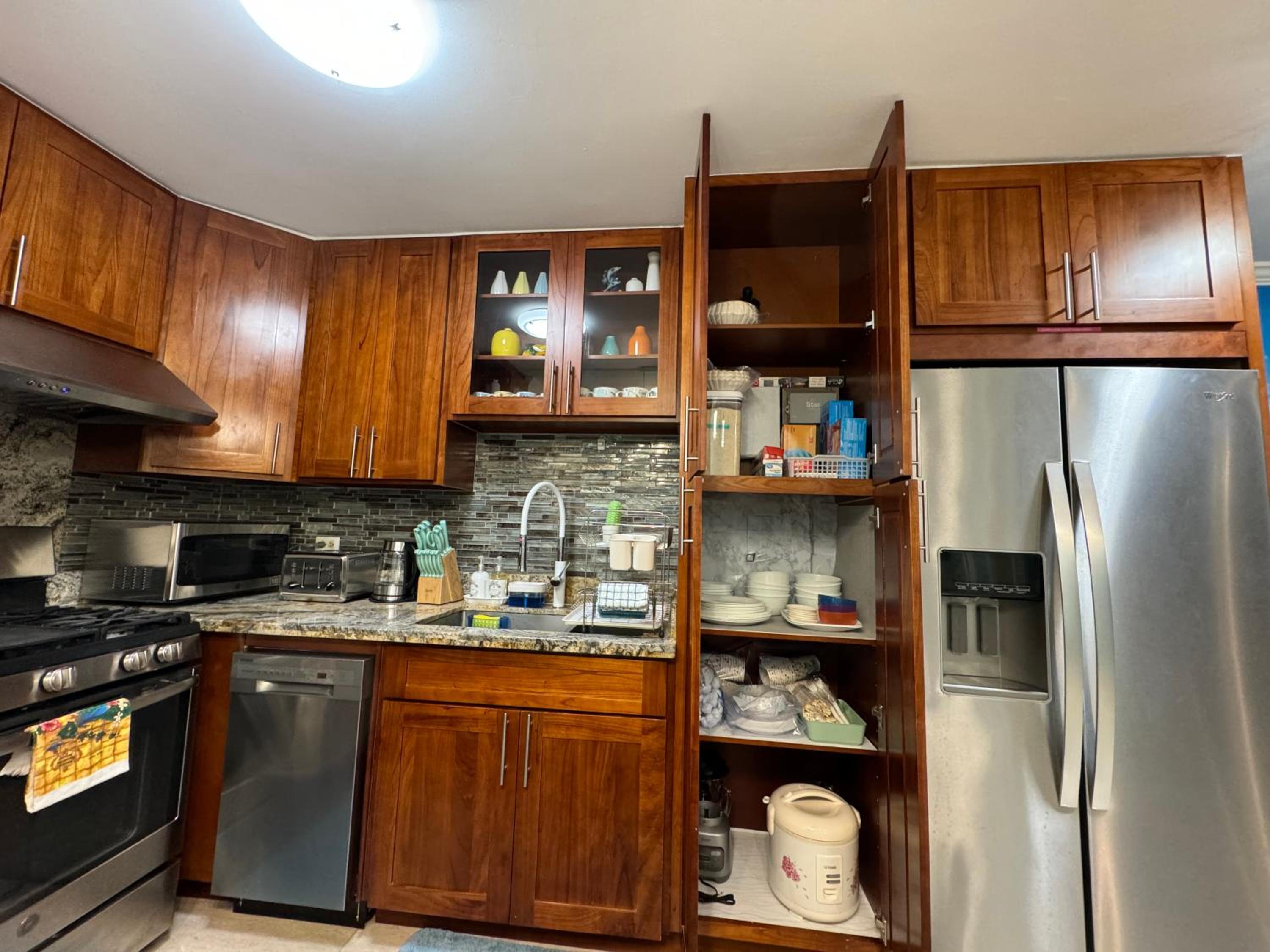 Aloha Waikiki Condo 2Beds, 2Baths, Free Parking.: Two-Bedroom Apartment with Partial Ocean View photo