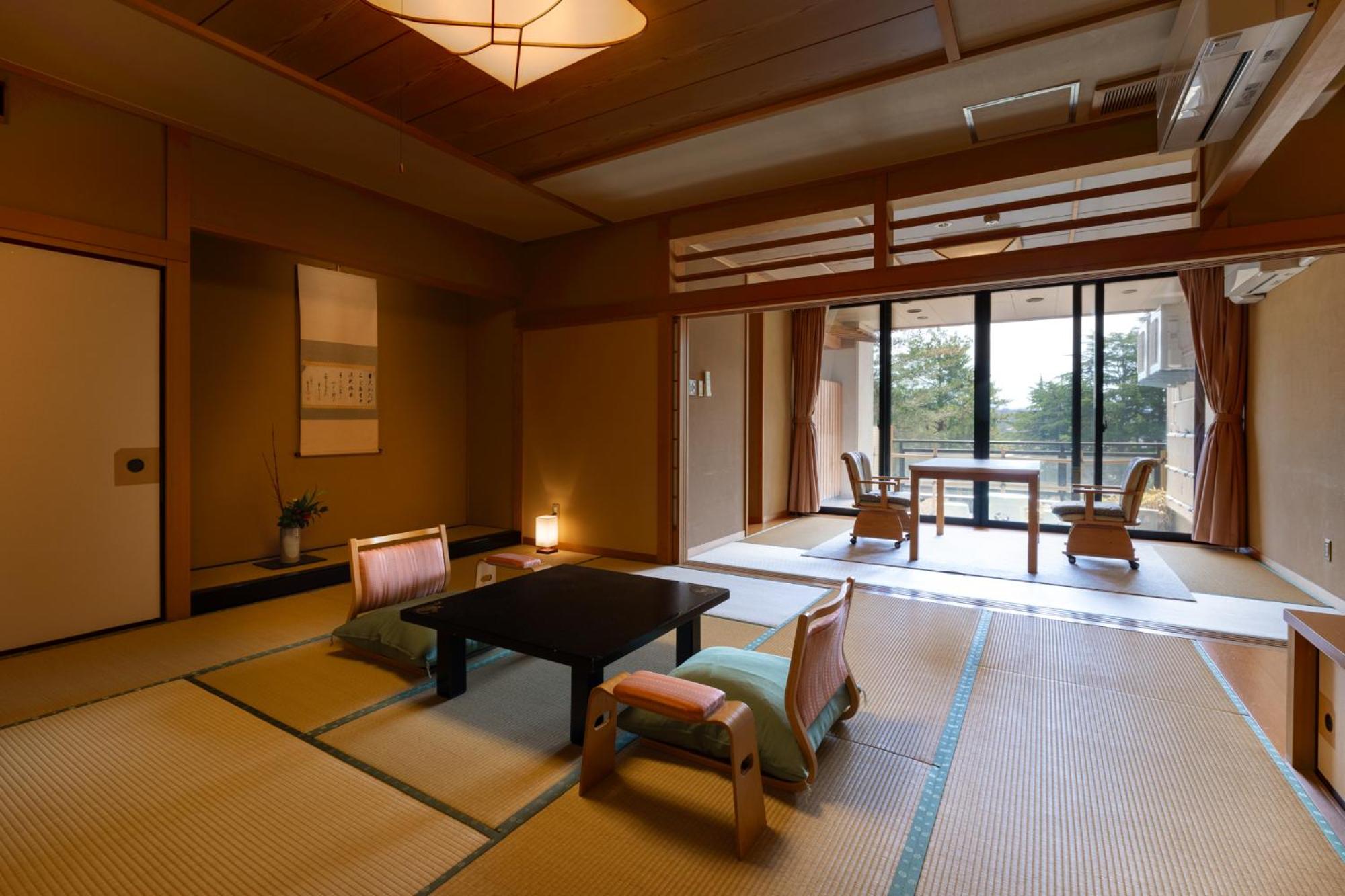 Japanese-style Standard Room with Private Open-Air and Indoor Hot Spring Bath - Hooh Wing