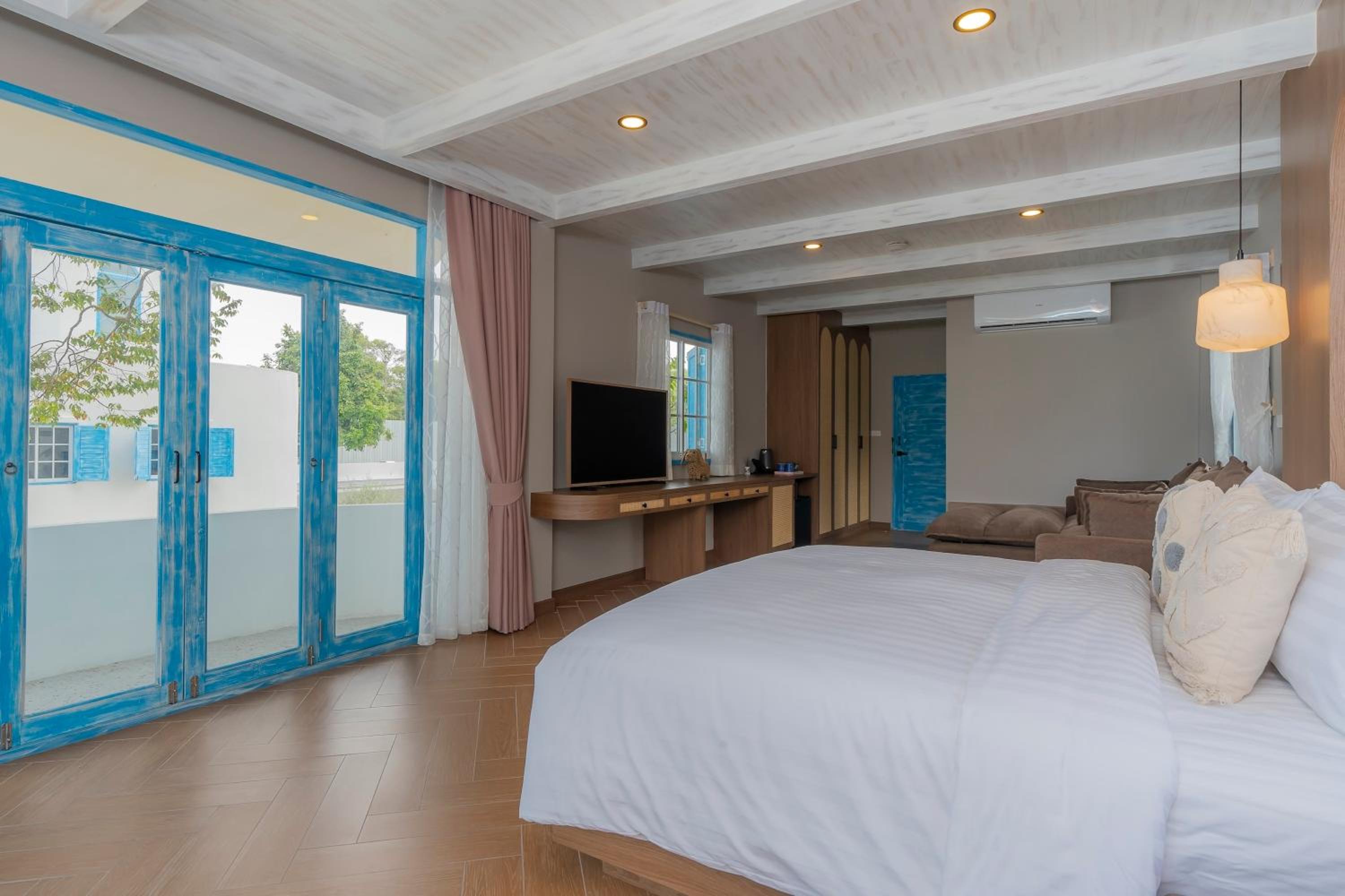 Cafe Suites1 Double Room with Sea View