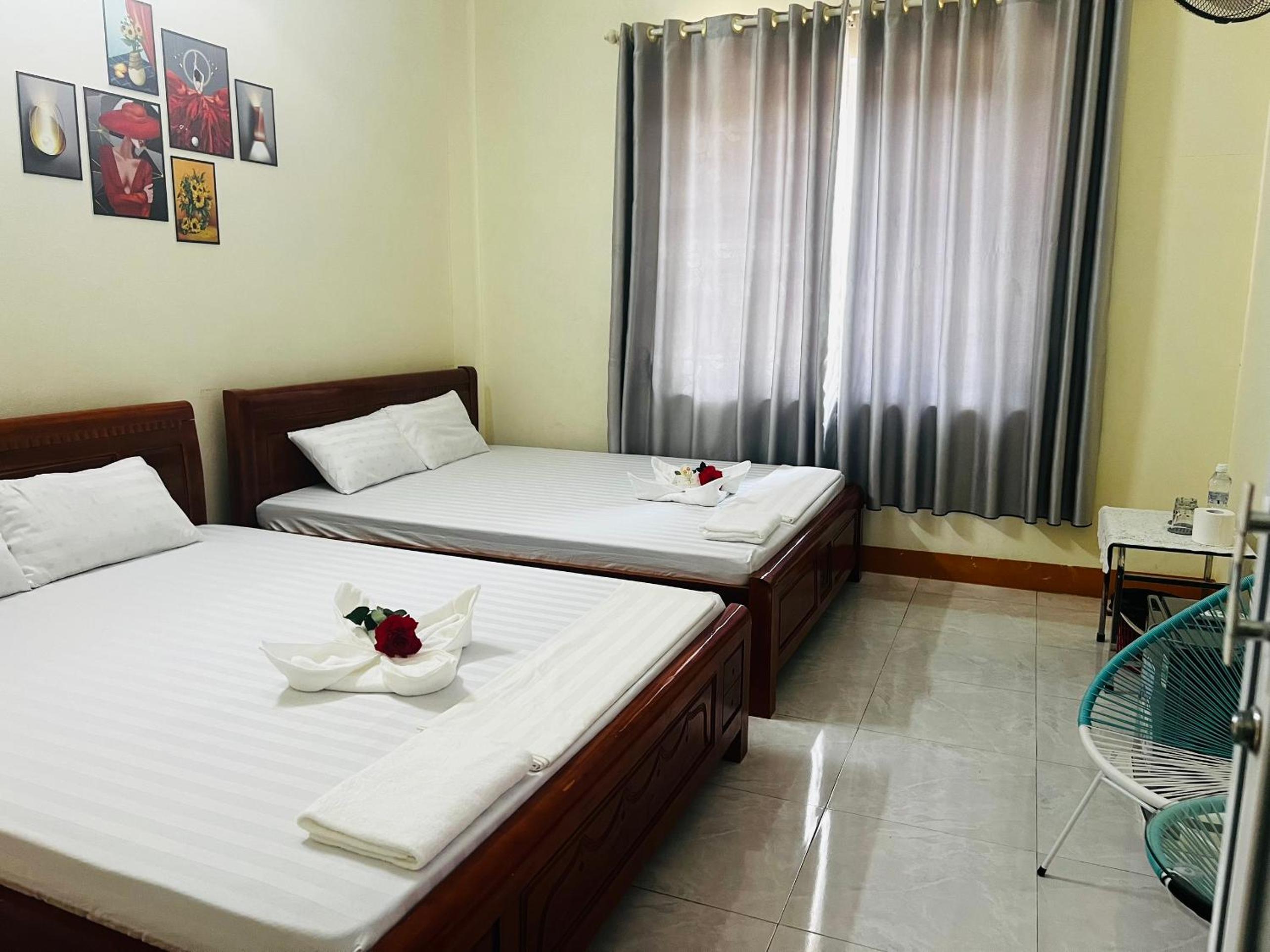 Standard Twin Room with Garden View