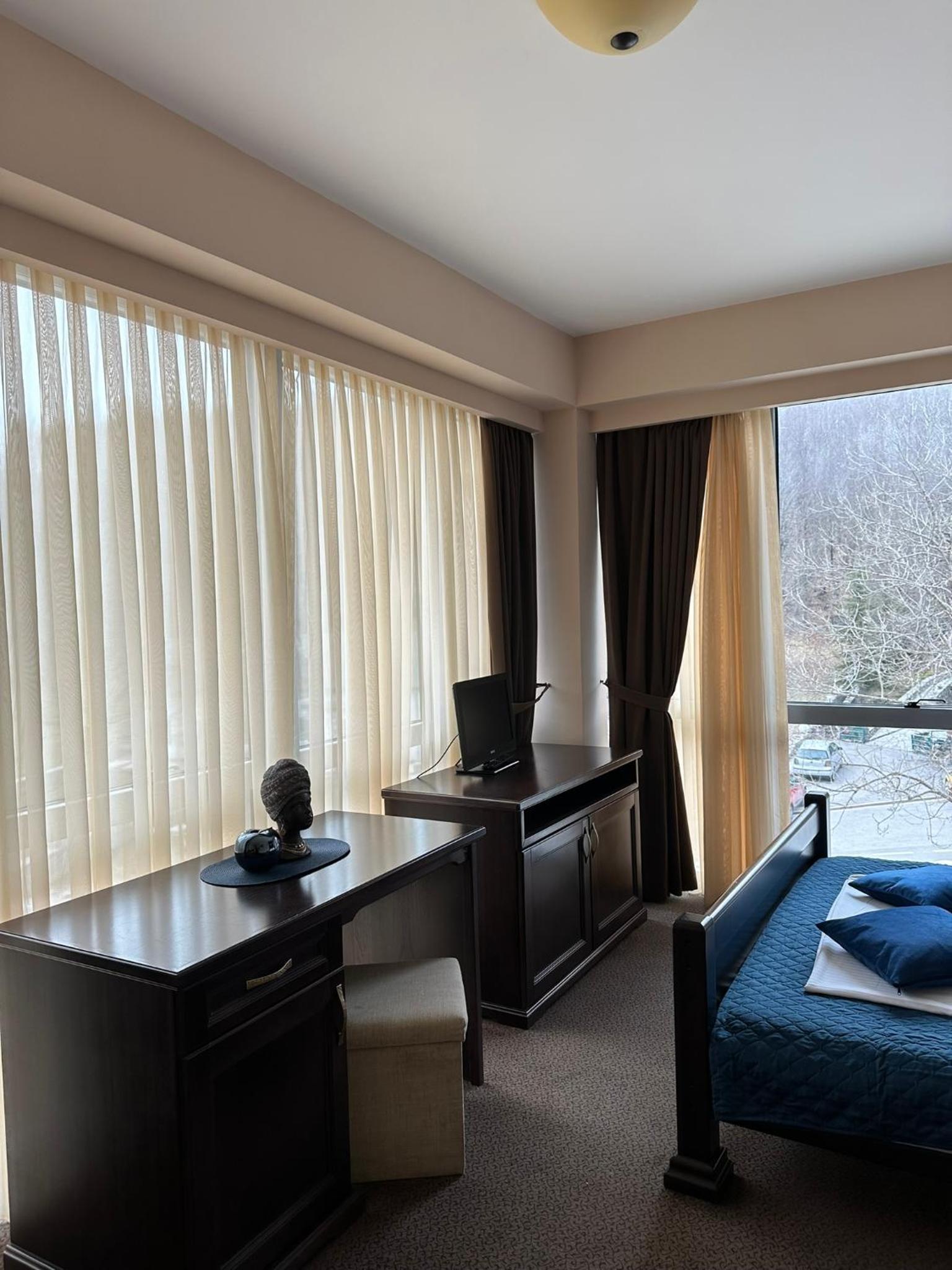 Double Room - Photo 3