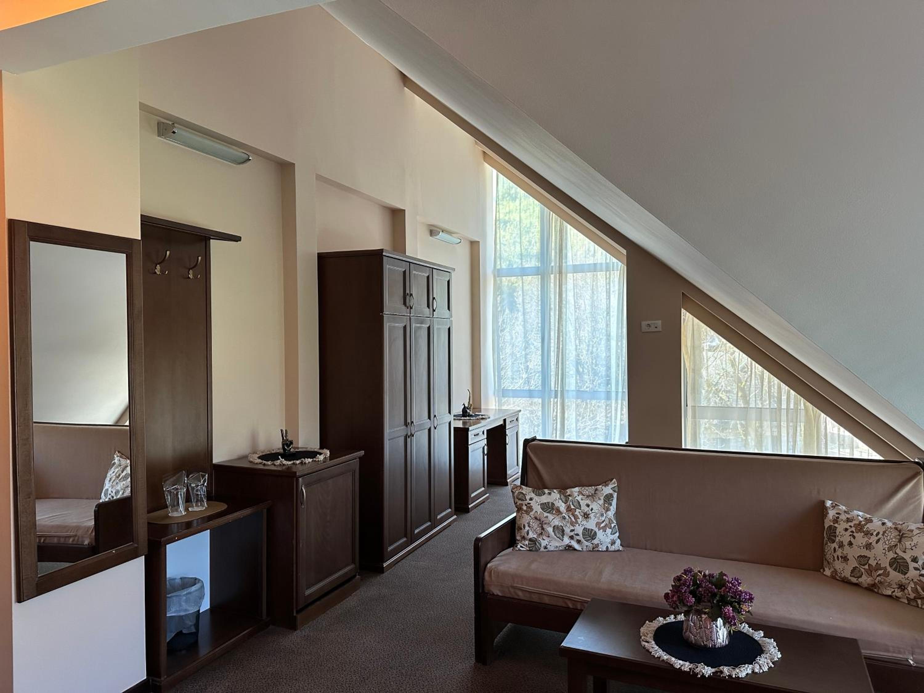 Junior Suite - Photo 2