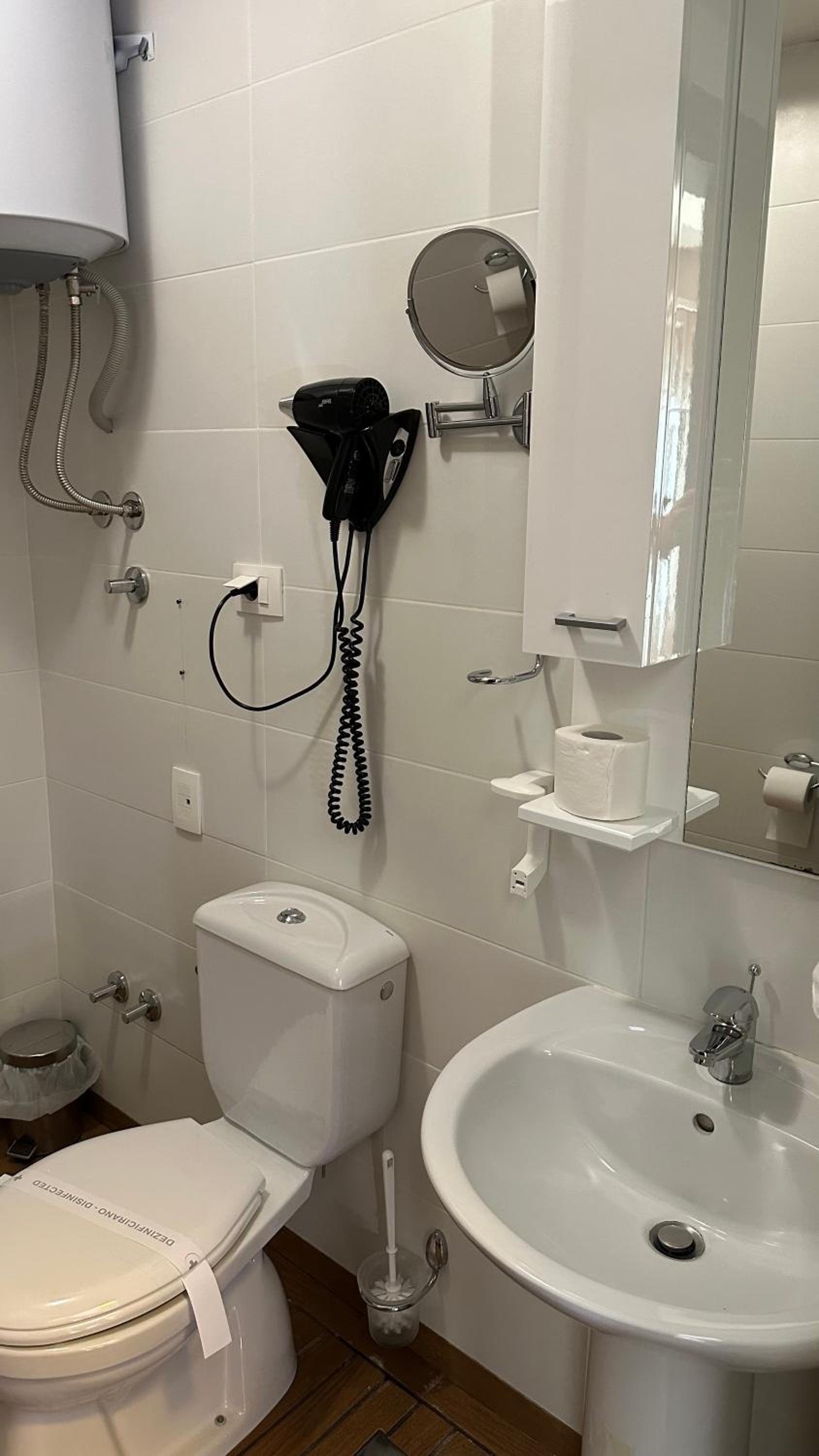 One Bedroom Apartment - Photo 16