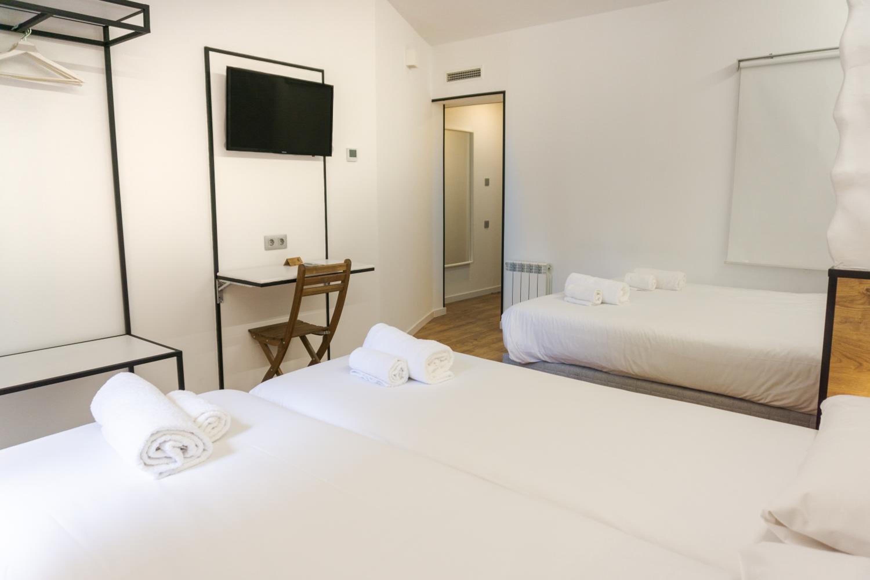 Quadruple Room photo 3