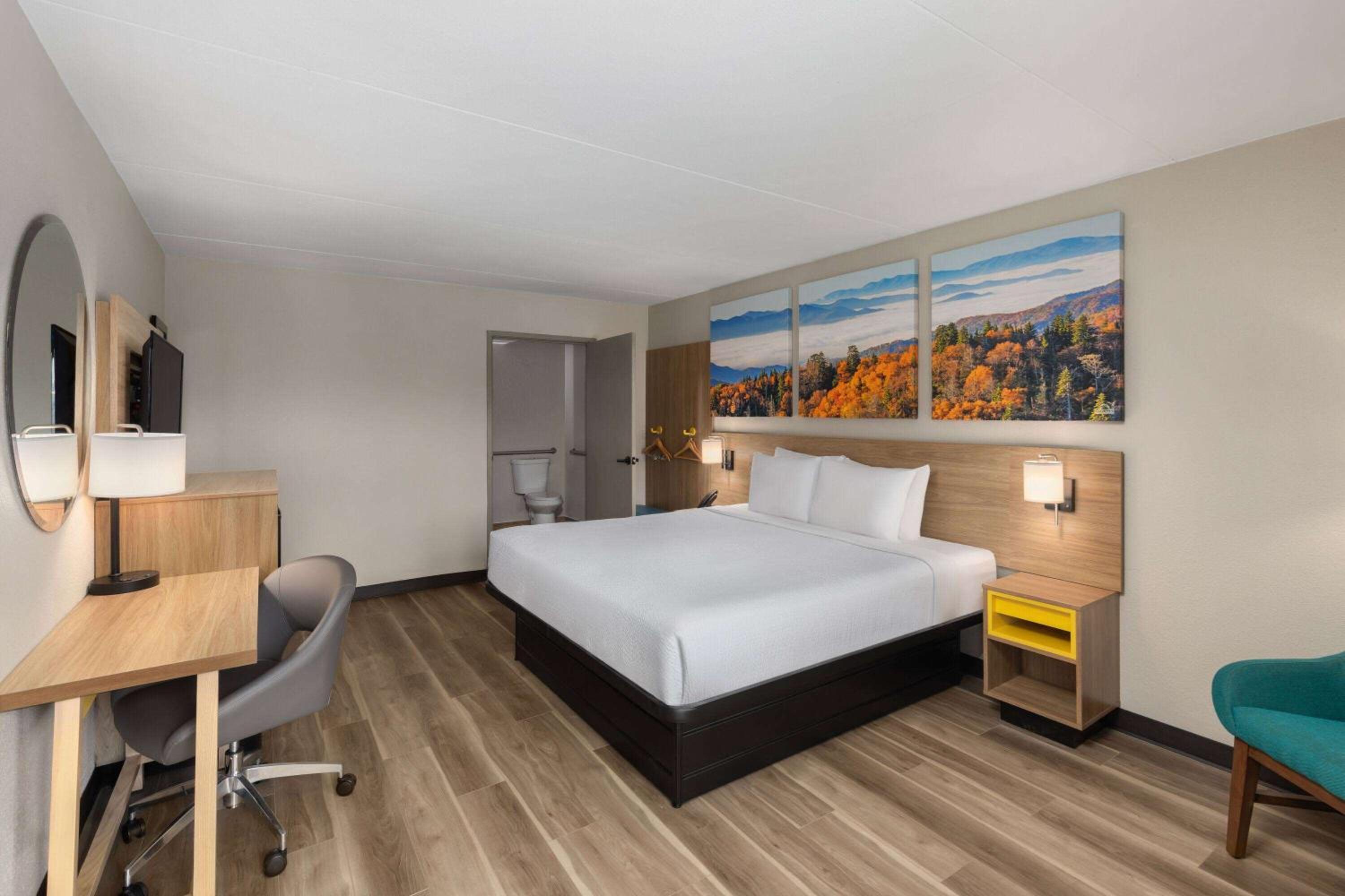 King Room - Disability Access/Non-Smoking - Photo 1