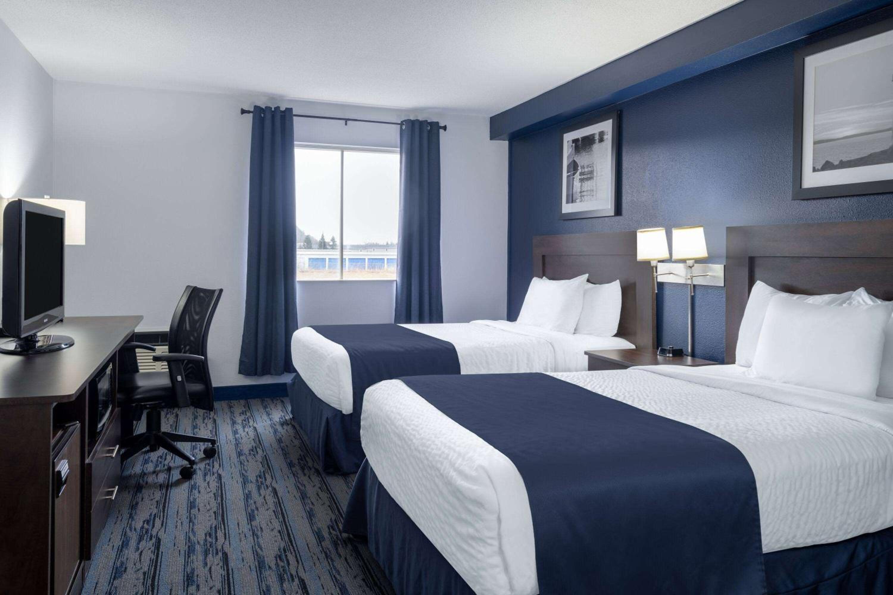 One-Bedroom Suite with Two Double Beds - Non-Smoking - Photo 1