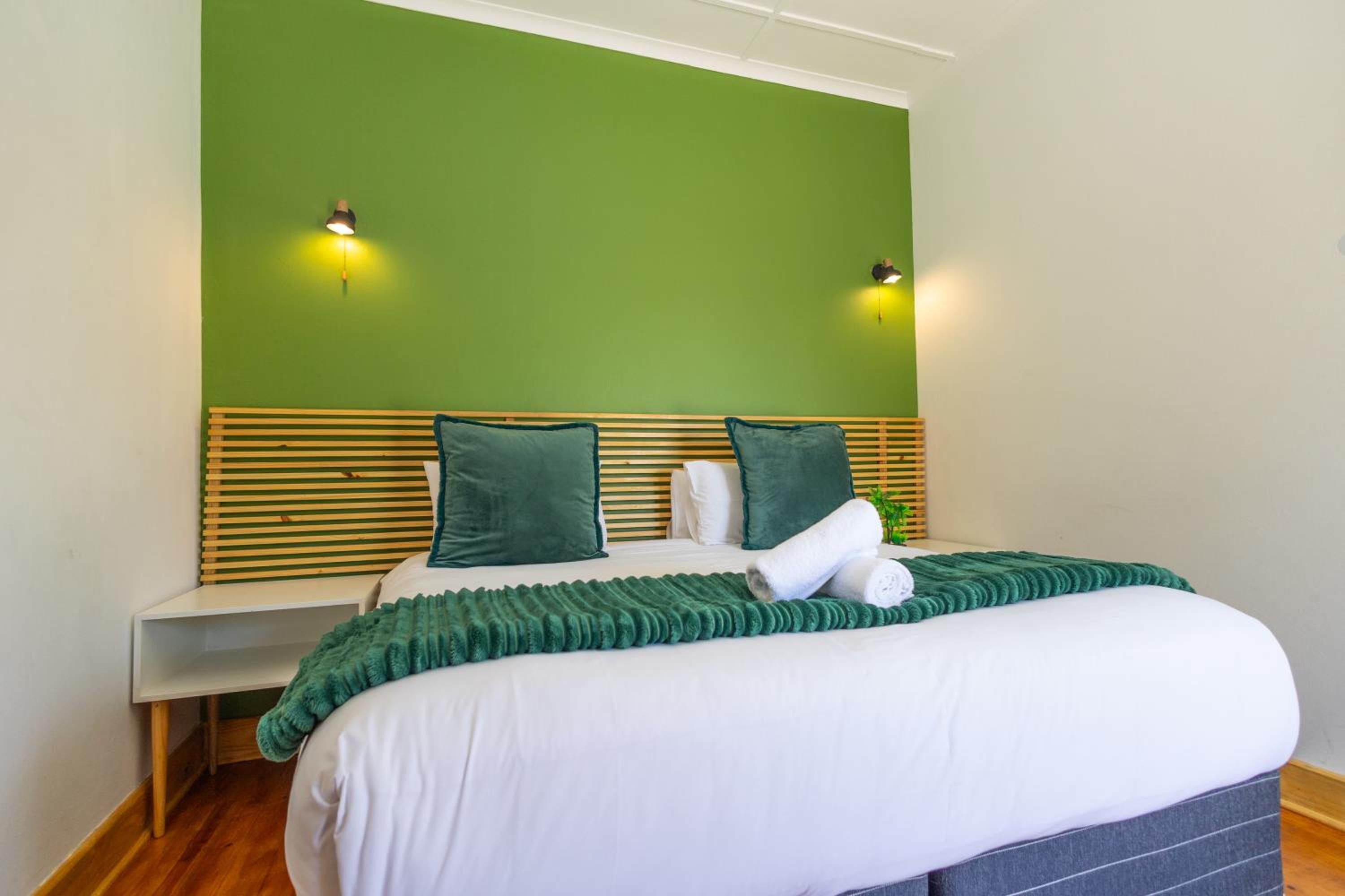 Deluxe Double or Twin Room photo 1