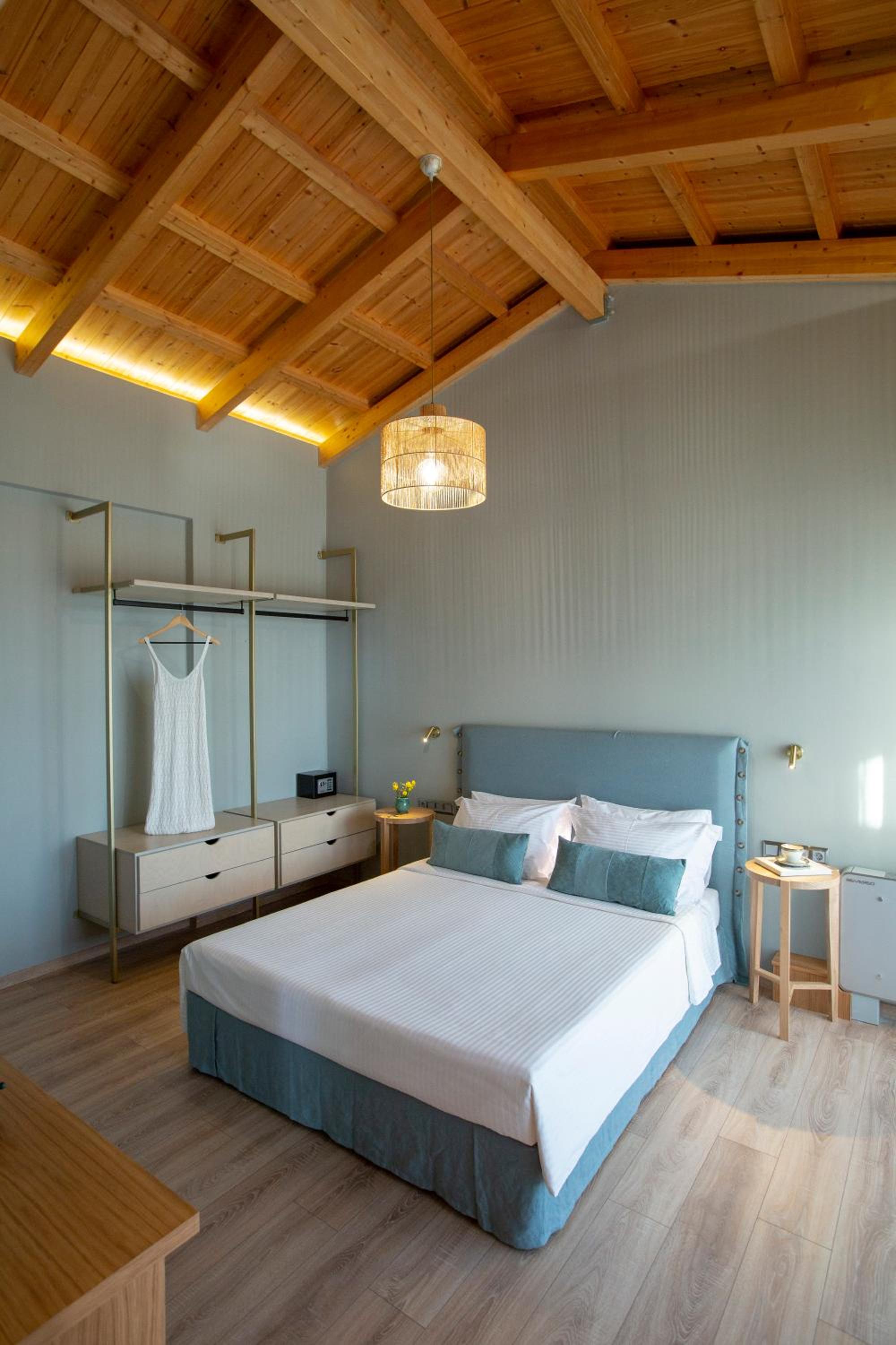 Villa photo 1