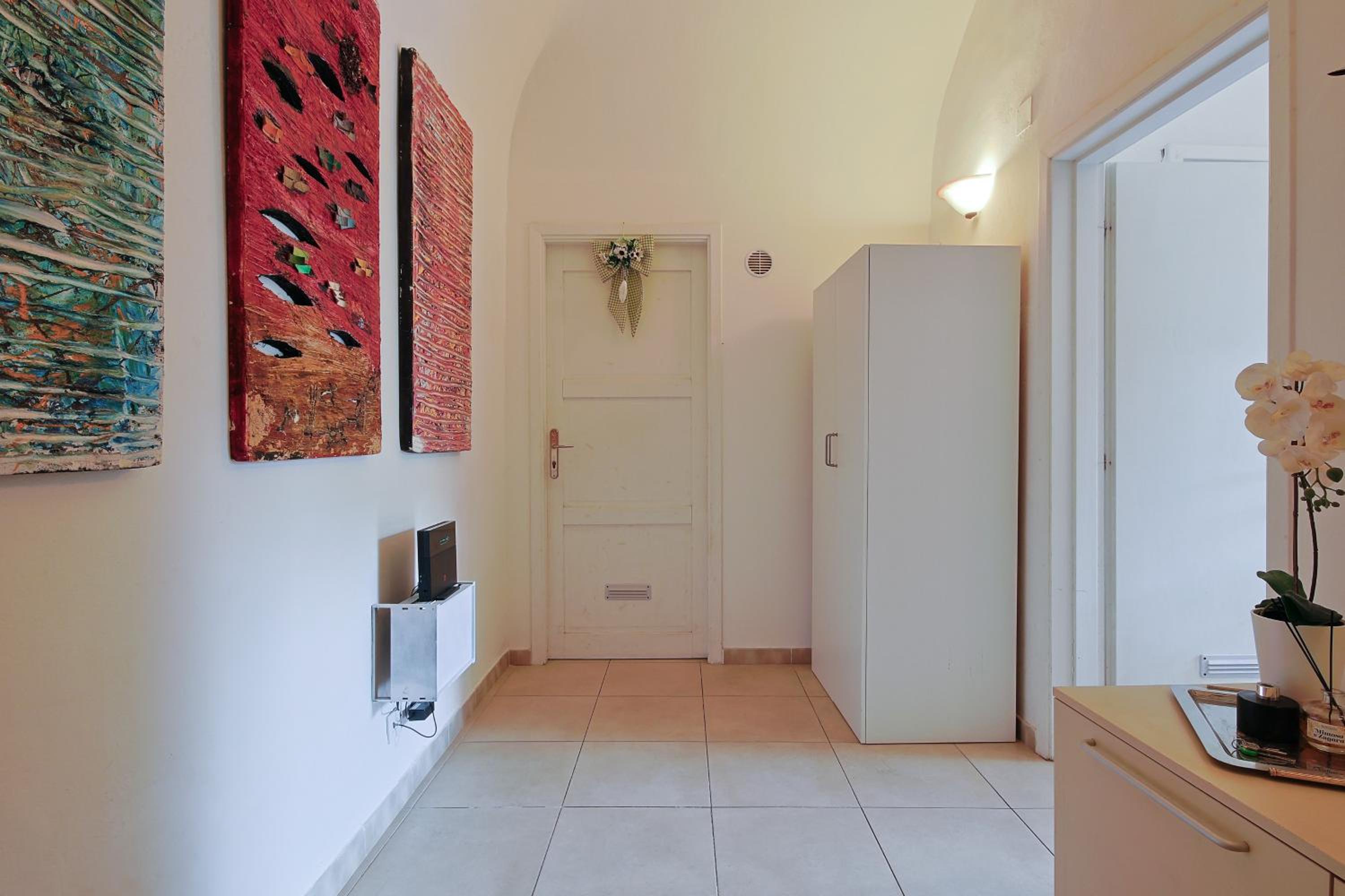 Apartment with Garden View - Photo 41