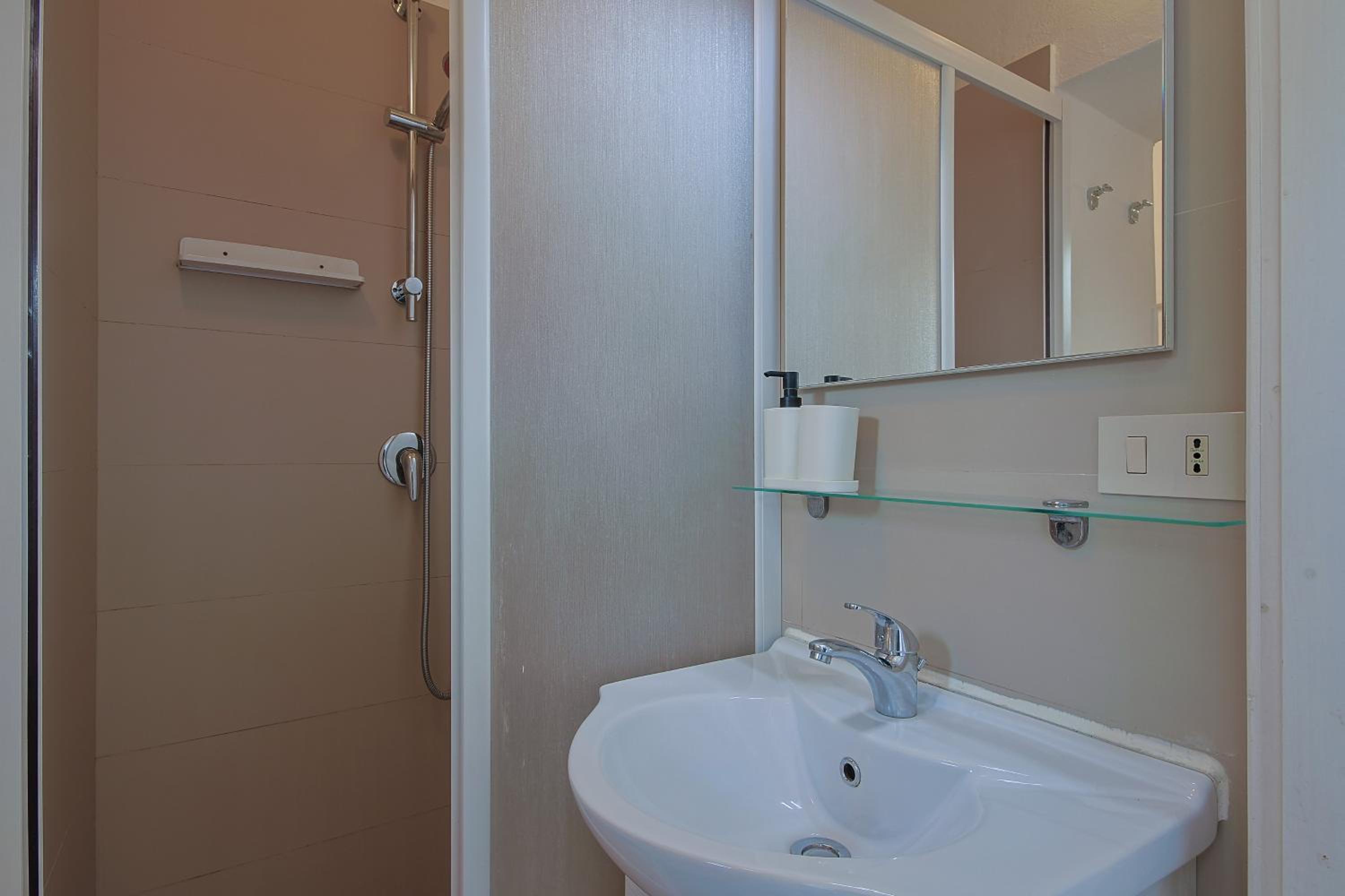 Apartment with Garden View - Photo 14