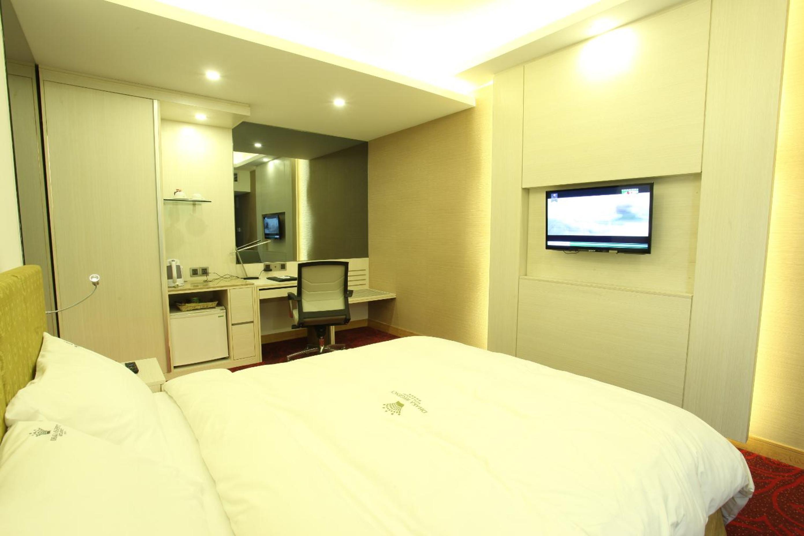 Standard Double Room without Window photo 1