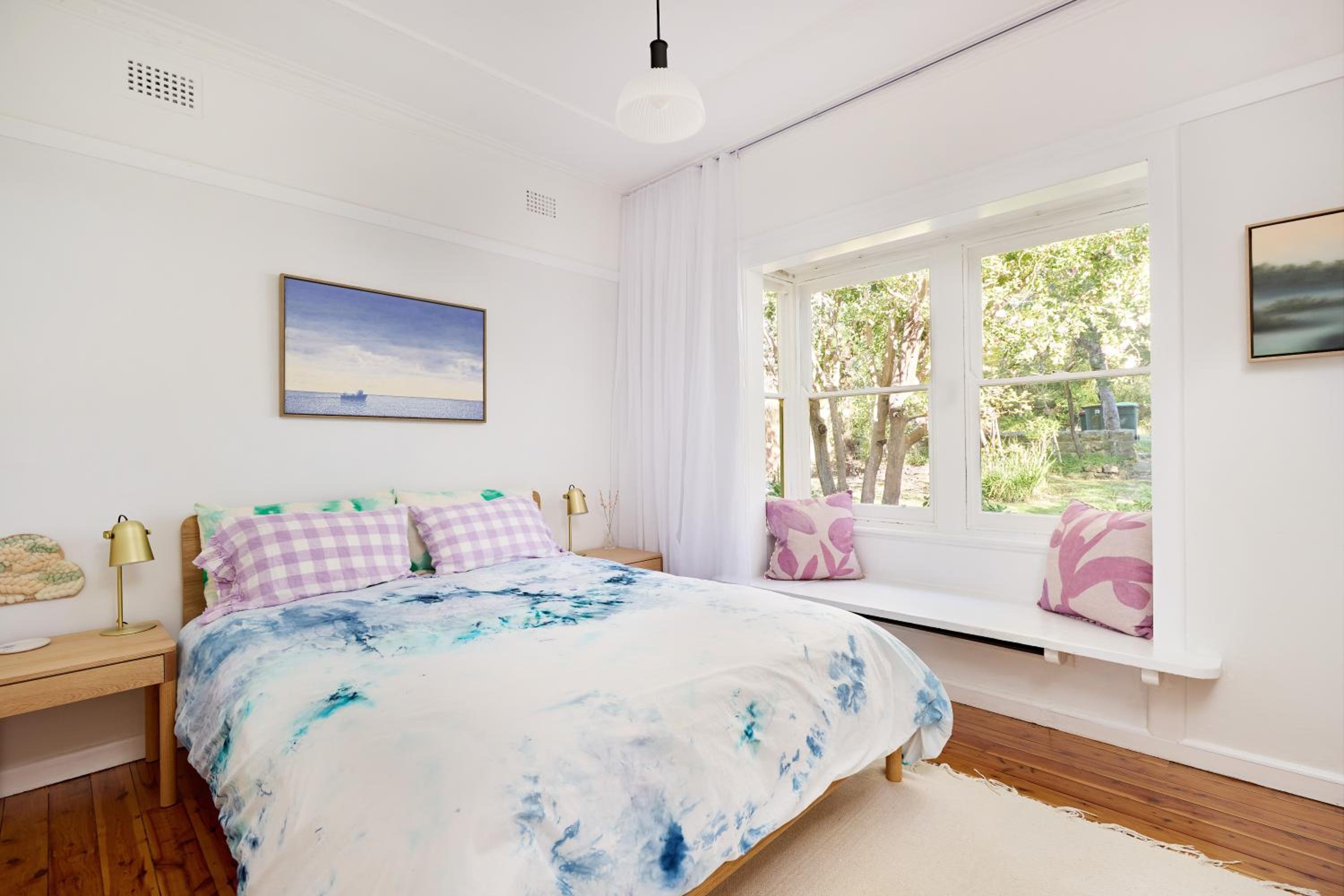 Three-Bedroom House photo 1