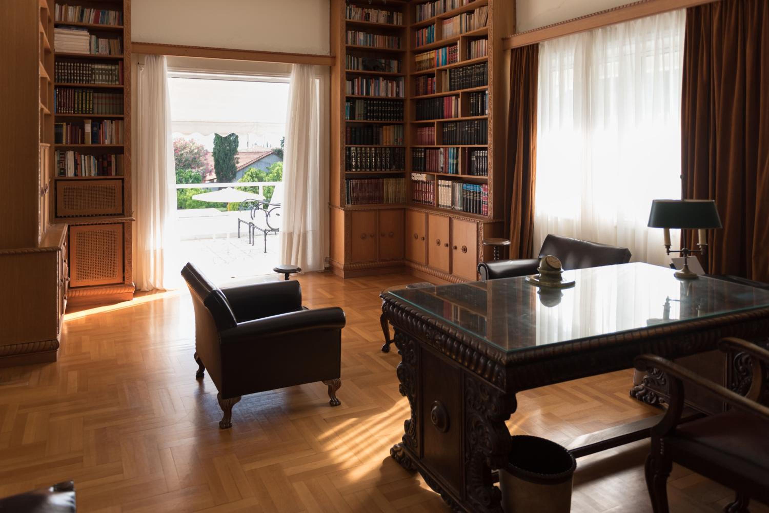 Villa with Private Pool photo 2