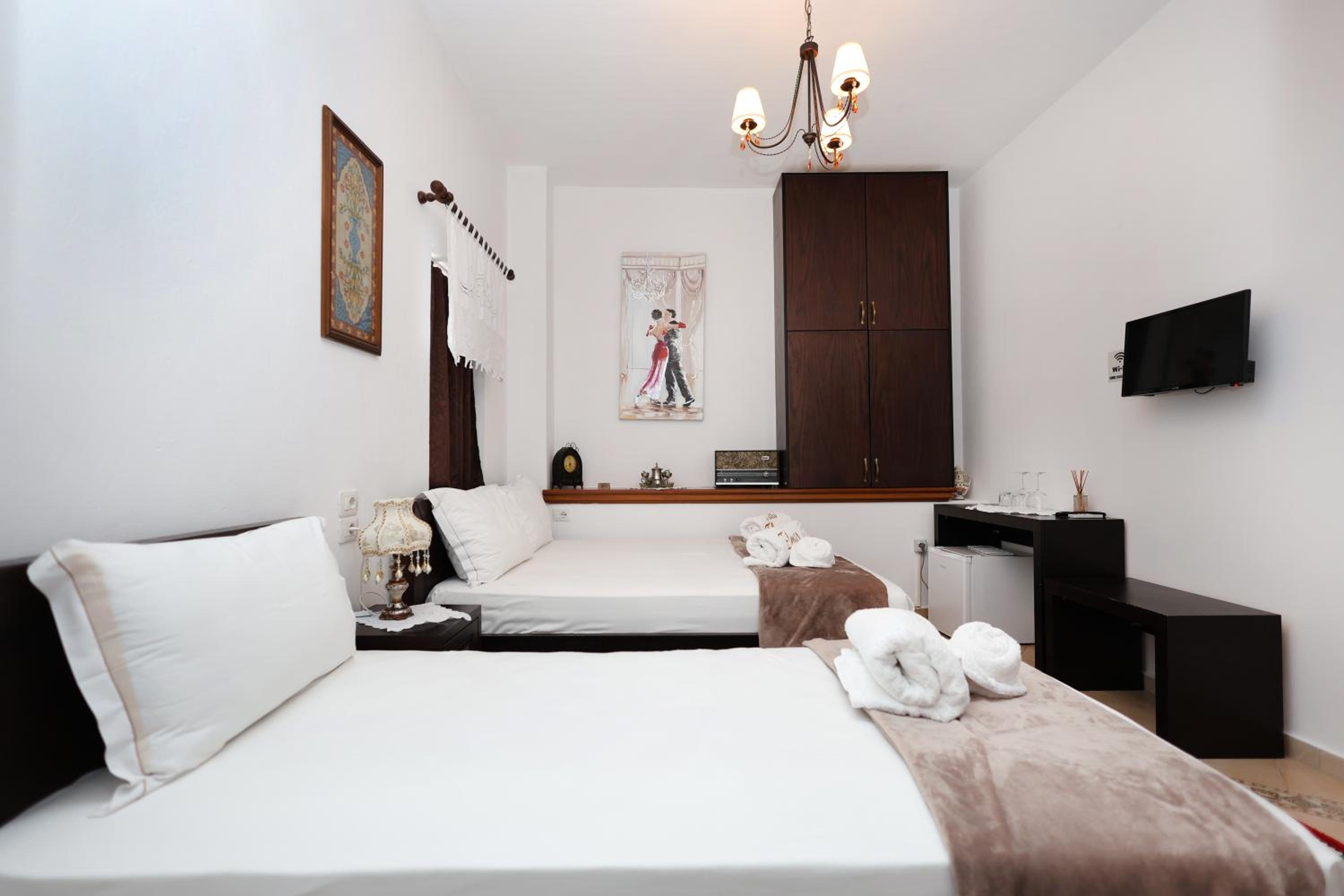 Comfort Triple Room