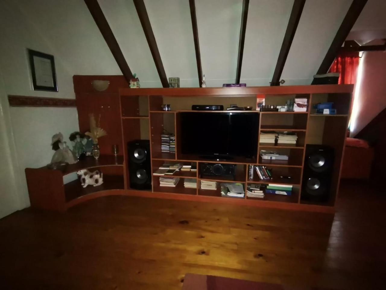 Double Room - Photo 4