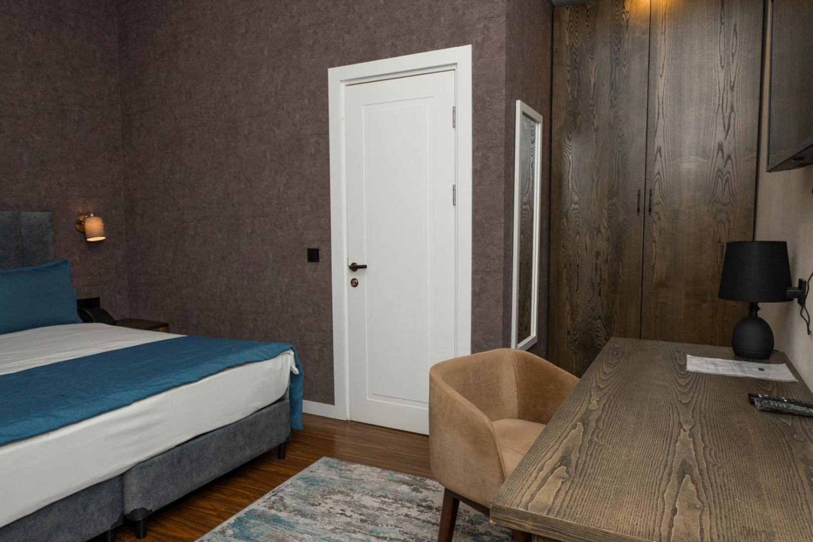 Two-Bedroom Family Apartment - Photo 8