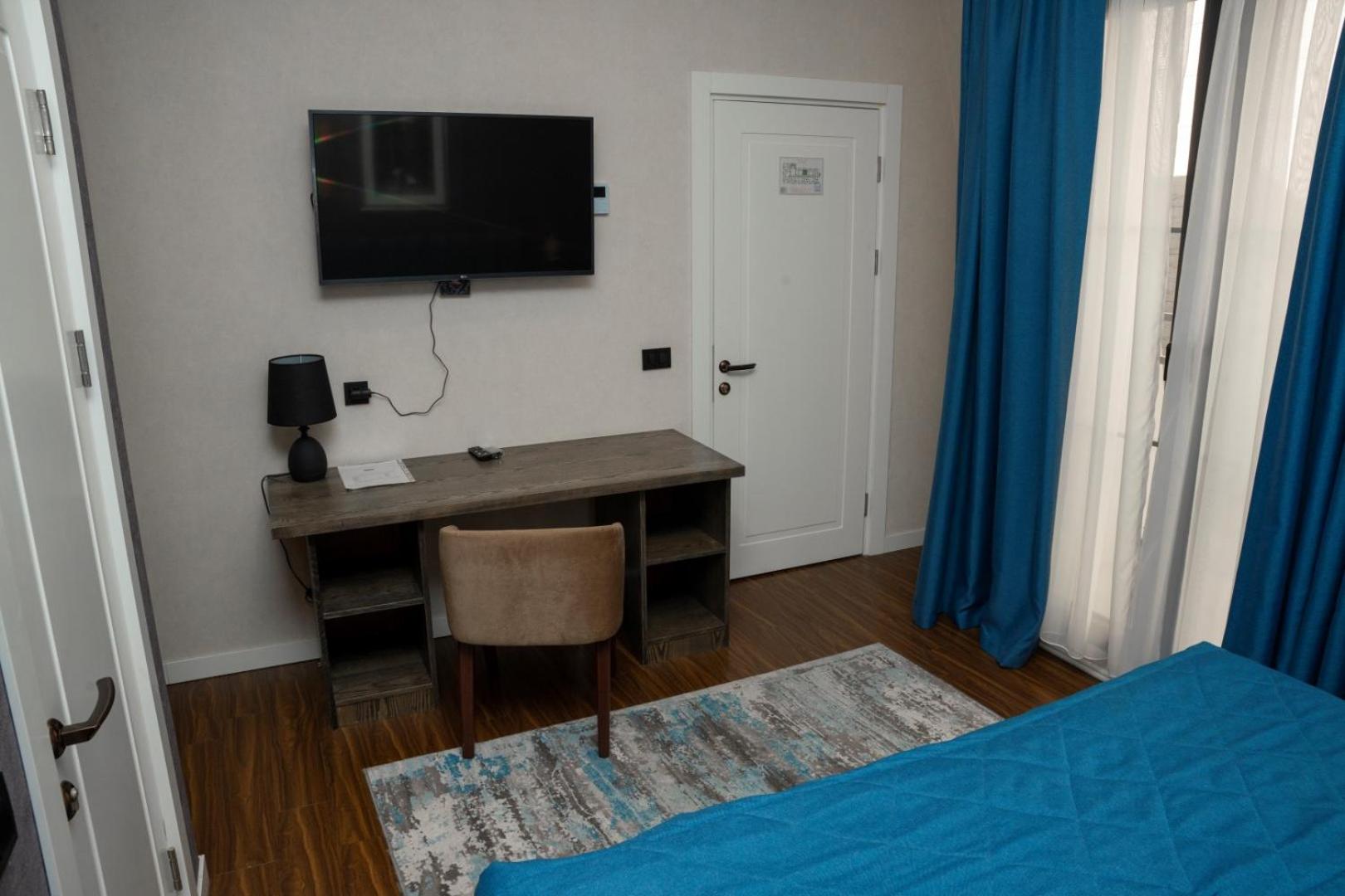 Two-Bedroom Family Apartment - Photo 12