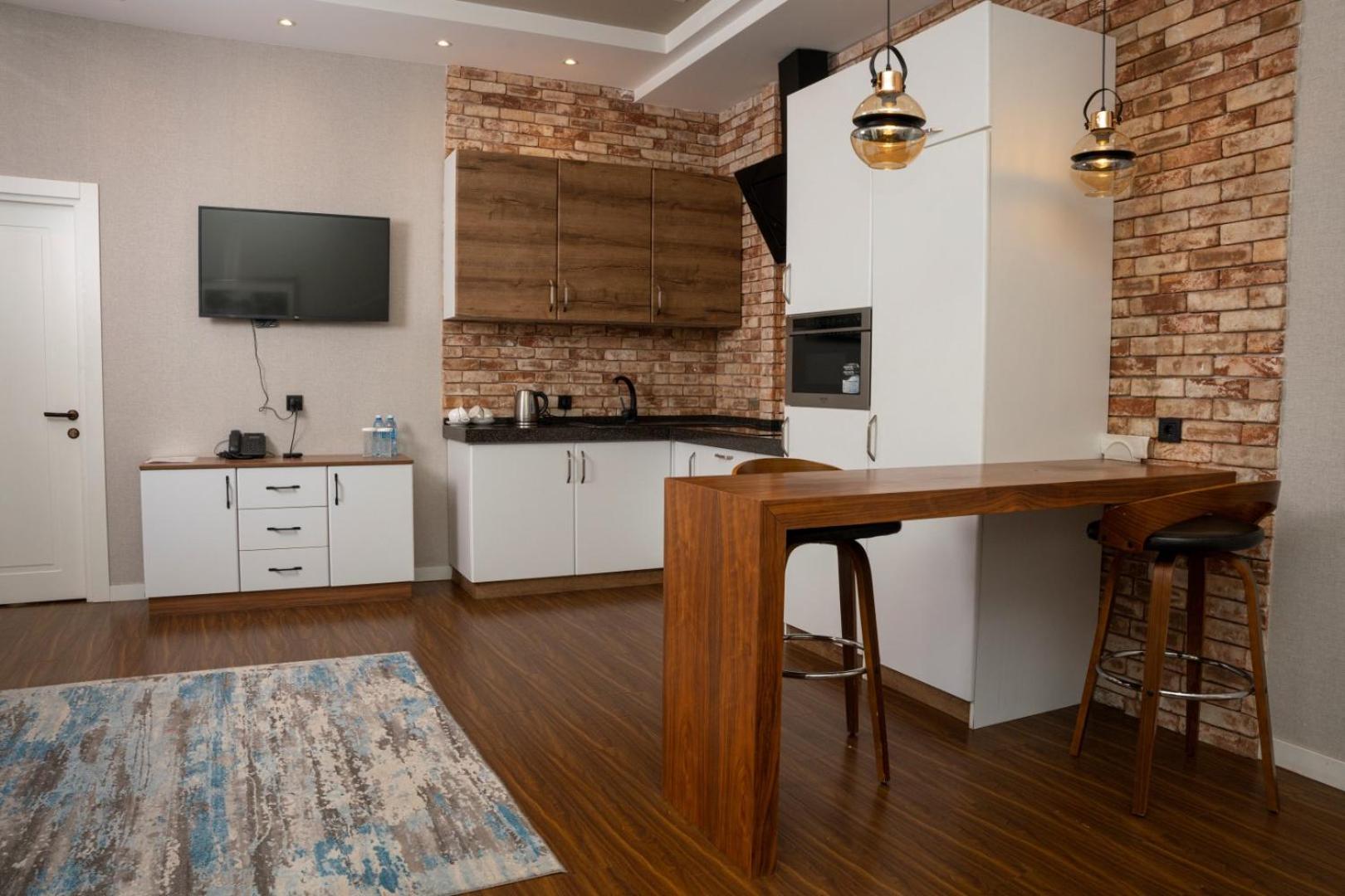 Two-Bedroom Family Apartment - Photo 17