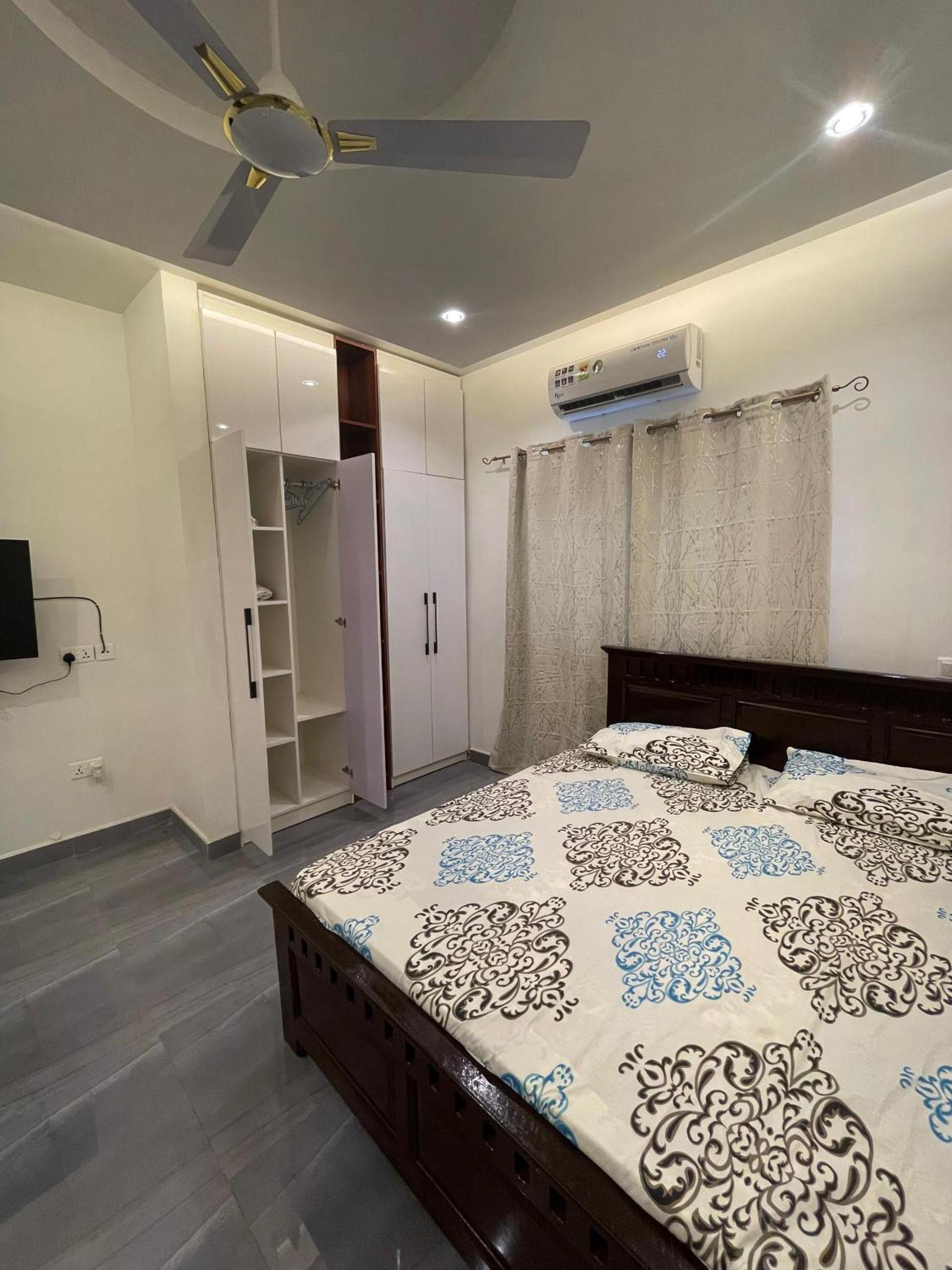 Deluxe Queen Room photo 2