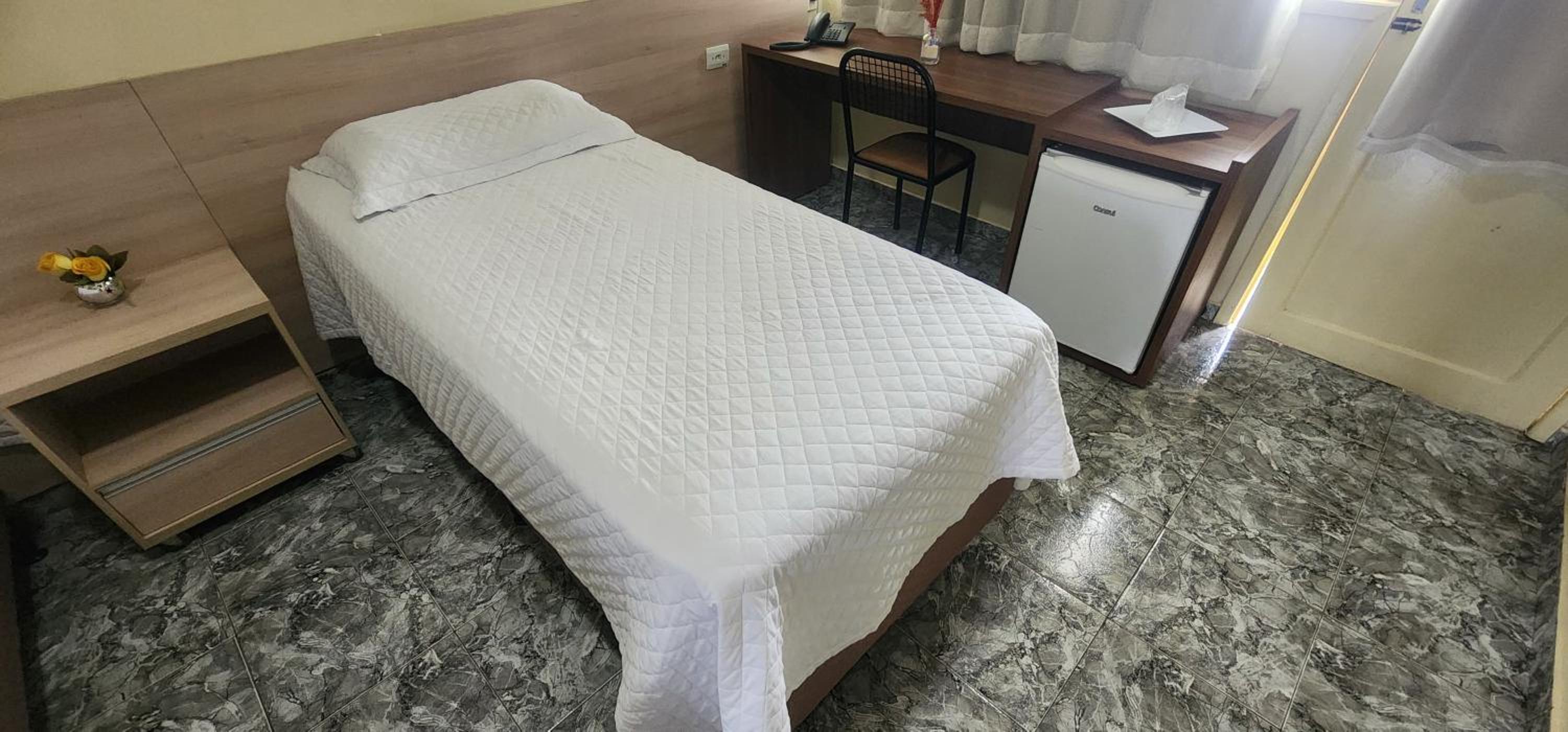 Single Room photo 3