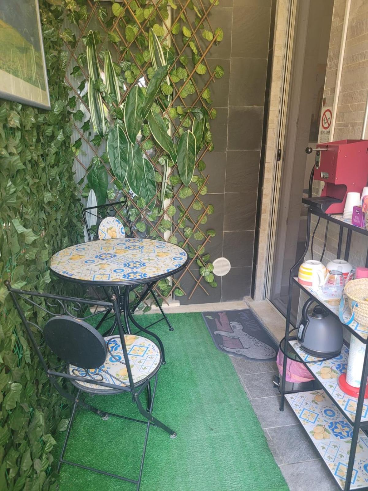 Double Room with Patio photo 2
