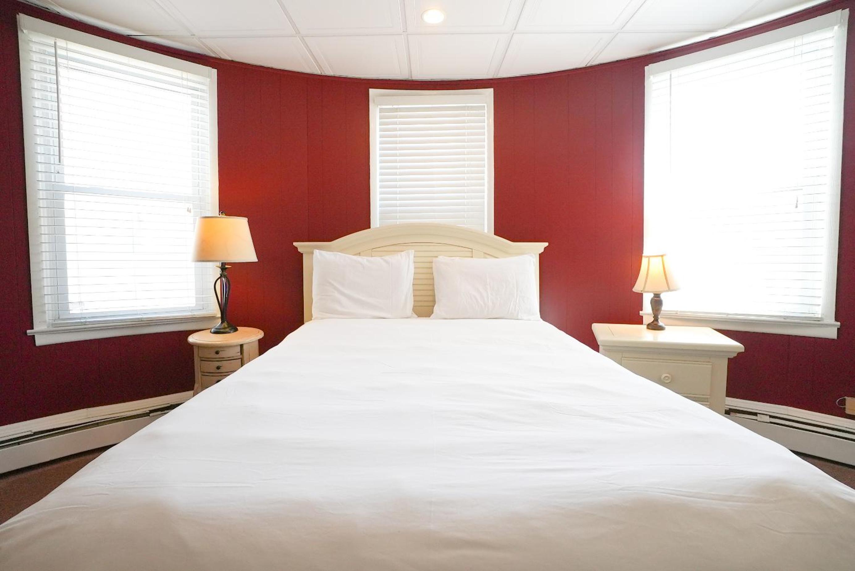 Deluxe Double Room - Photo 1